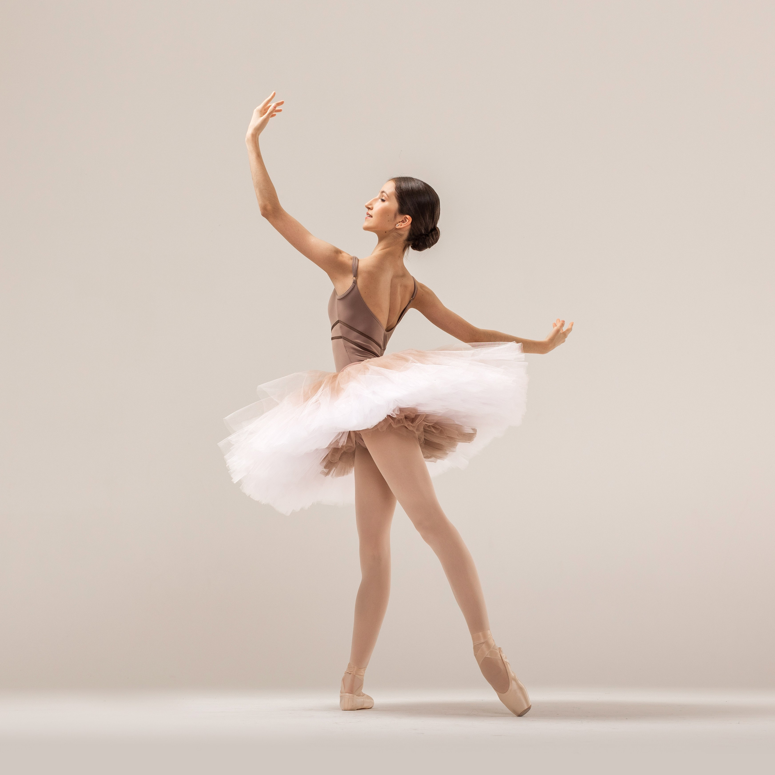 Балетная съёмка на белой циклораме и фонах. Балетный фотограф Алина Ханько — Душа Балета