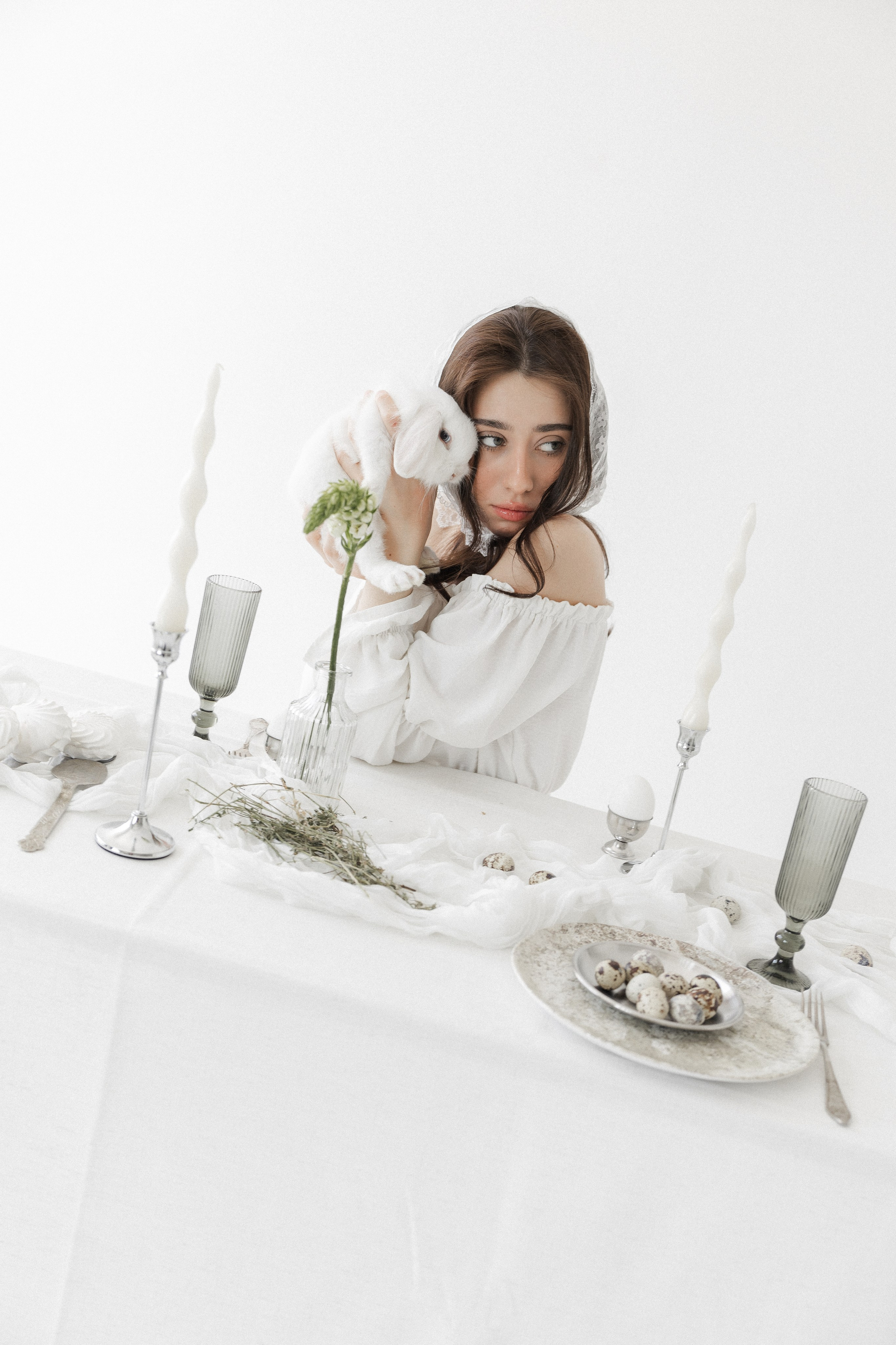 Творческая съемка к Пасхе с кроликом. Главная