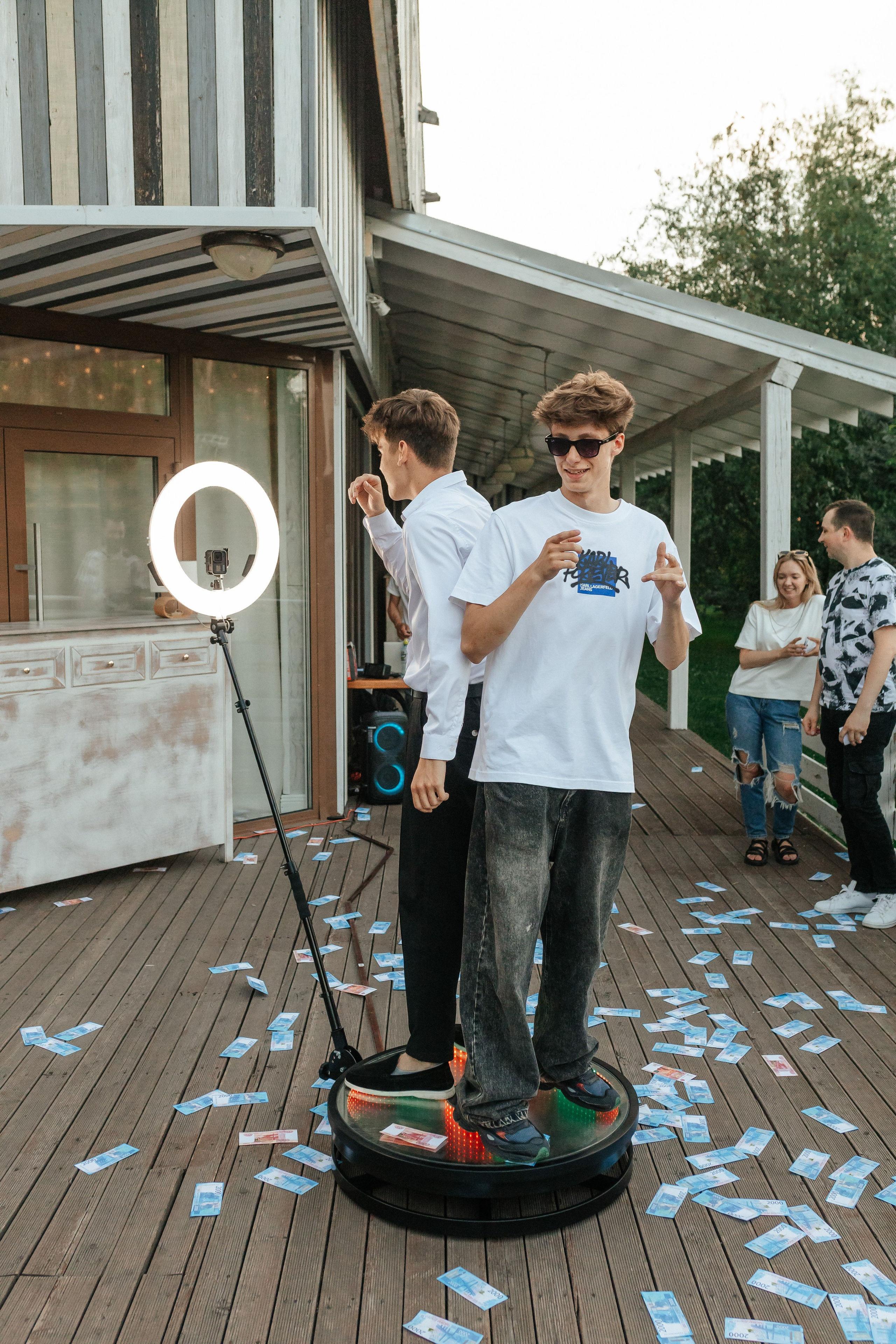 Выпускной 2024. Фотограф Вячеслав Фарунин
