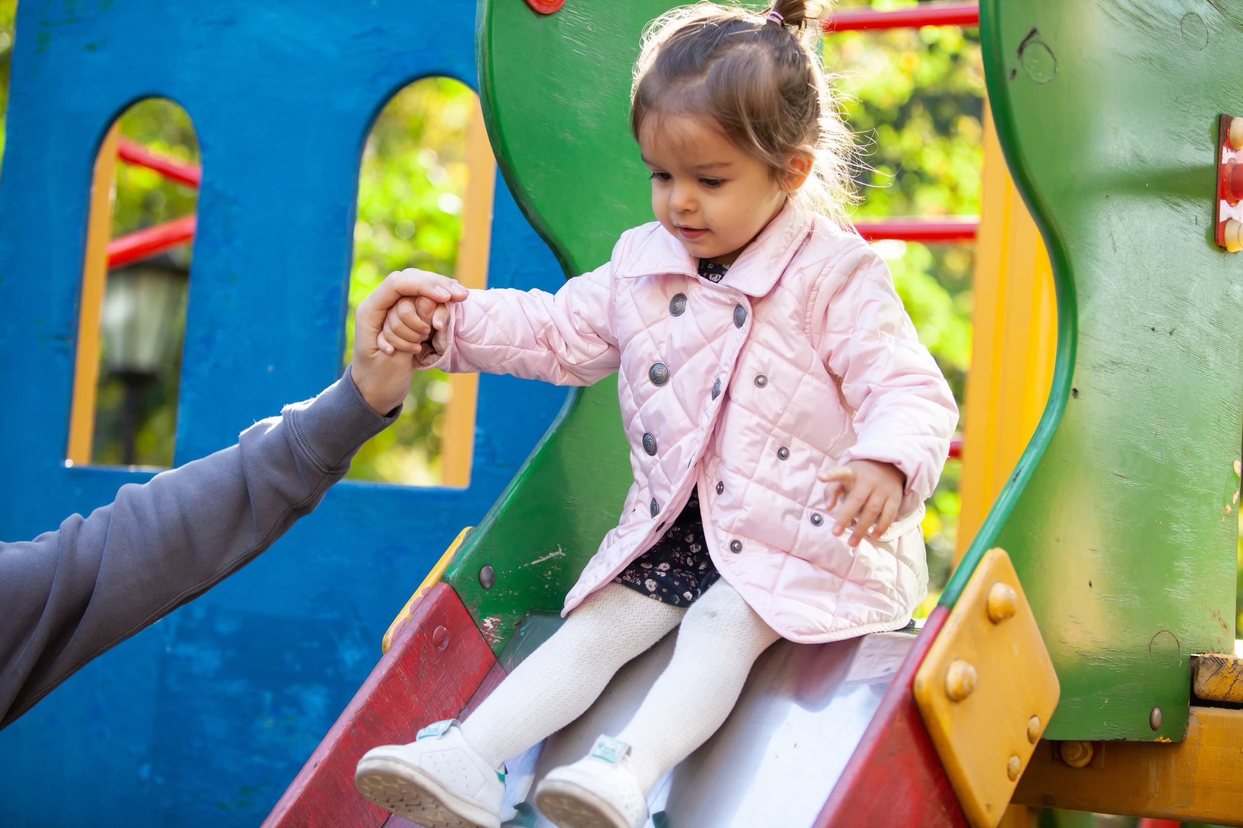 Семейная фотосъемка в саду Баумана. Фотографы в Москве Светлана Устинова и Сергей Грачев