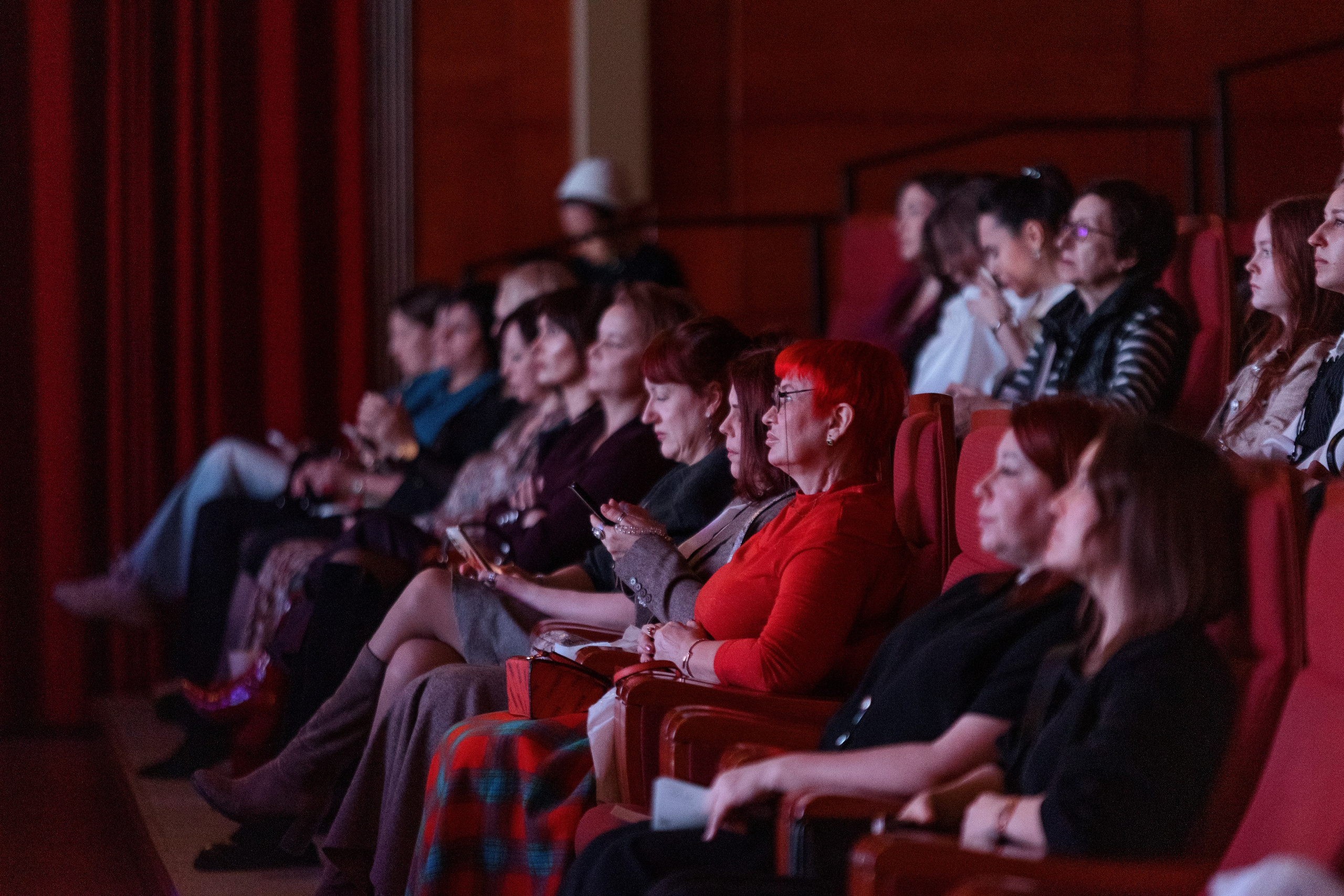 Конференция моды и дизайнеров — ТОЧКИ РОСТА 2026. СВОИ. ФОТООТЧЕТЫ-СОБЫТИЯ-МЕСТА