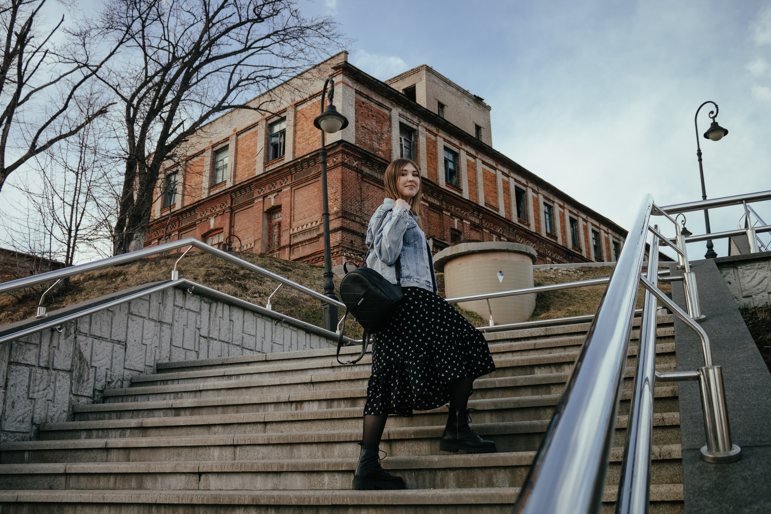 Весенняя прогулка Ксюша. Фотограф Санкт-Петербург Князева Елизавета