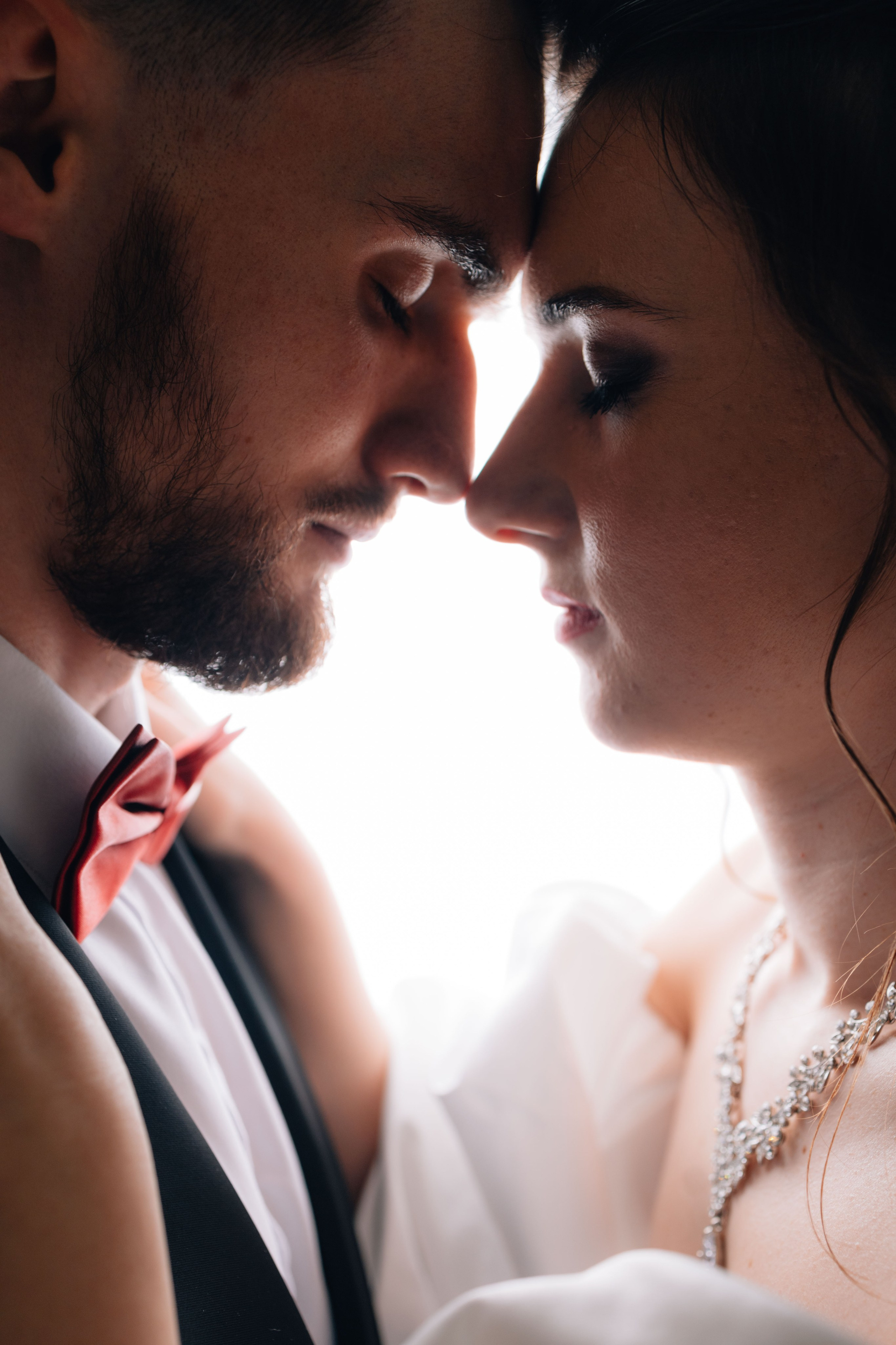 В студии. Свадебный фотограф в Москве Арчылан Николаев