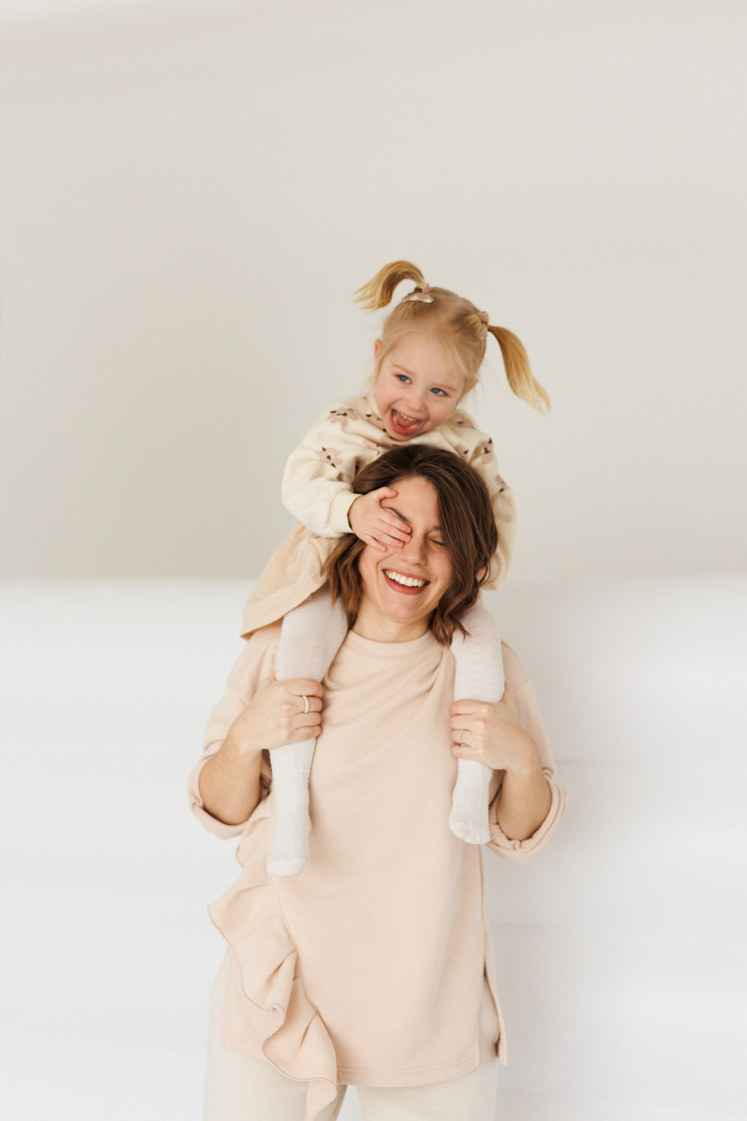 Мама с дочкой. Семейный и свадебный фотограф в Москве Черкасова Анна