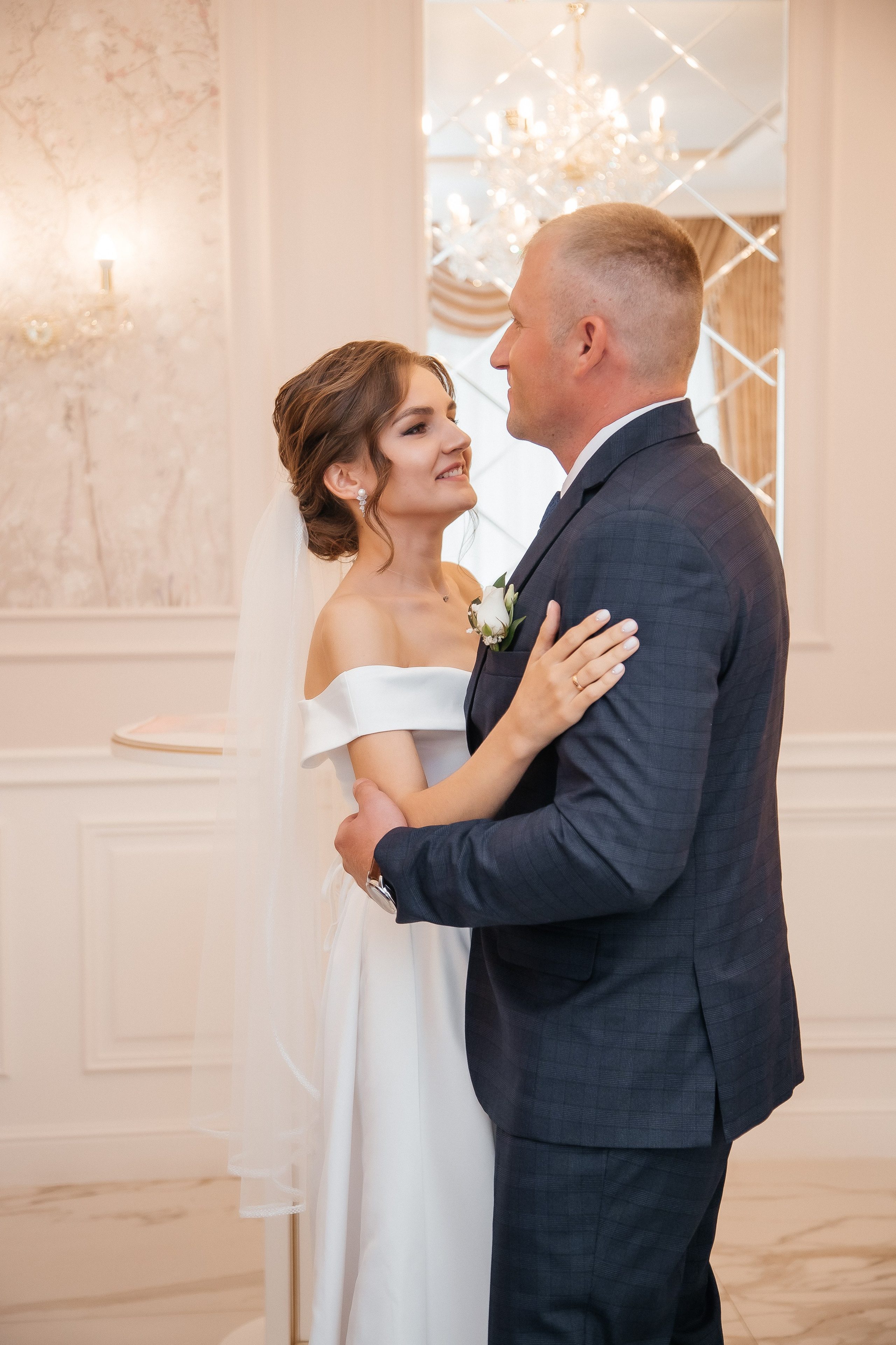 Пасмурно, гости, лимузин. Креативный и женский Фотограф Омске Наталья Лебедева