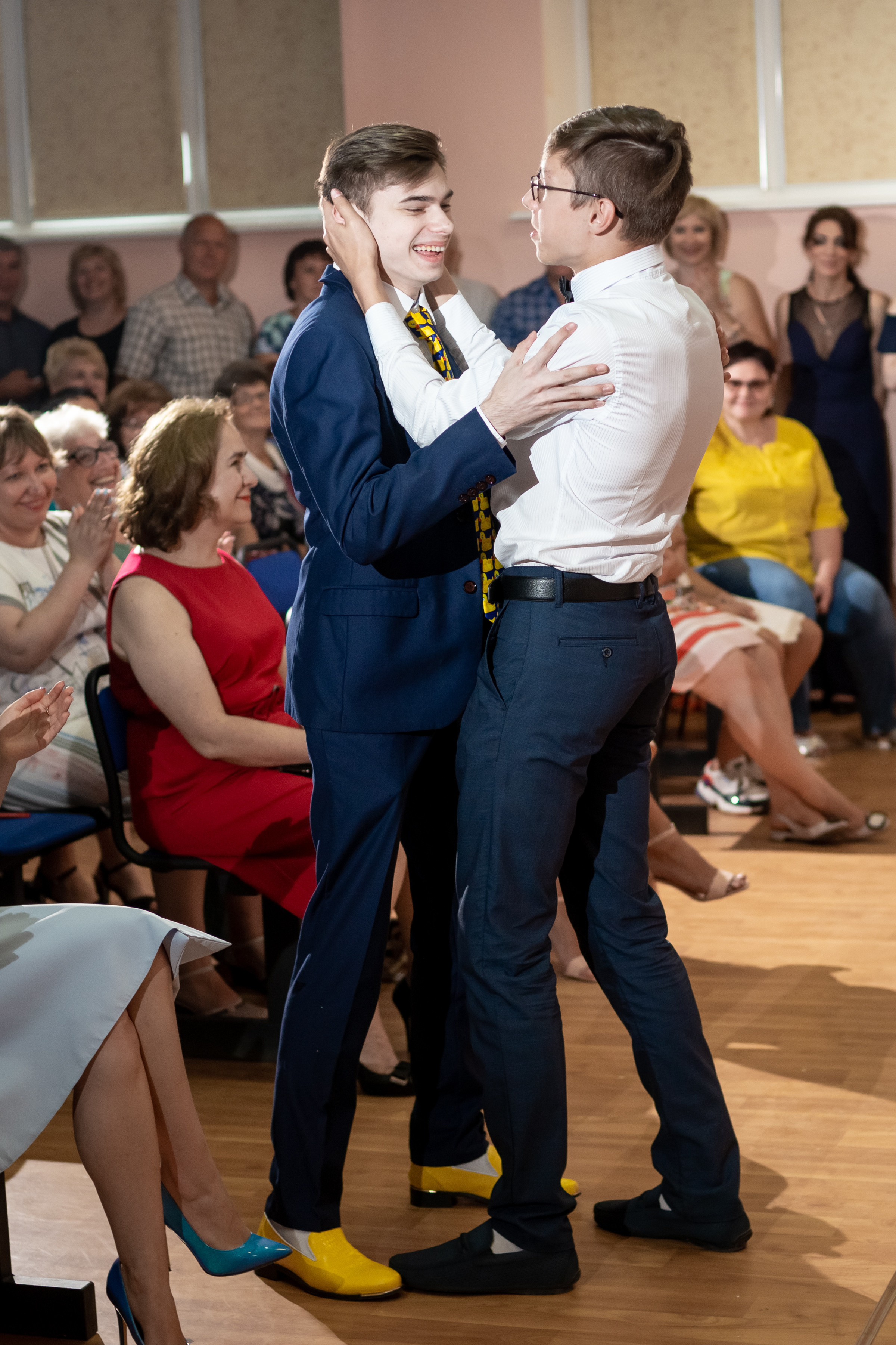 Фотосессия выпускного 2022. Ольга Плаксина фотограф в Саратове