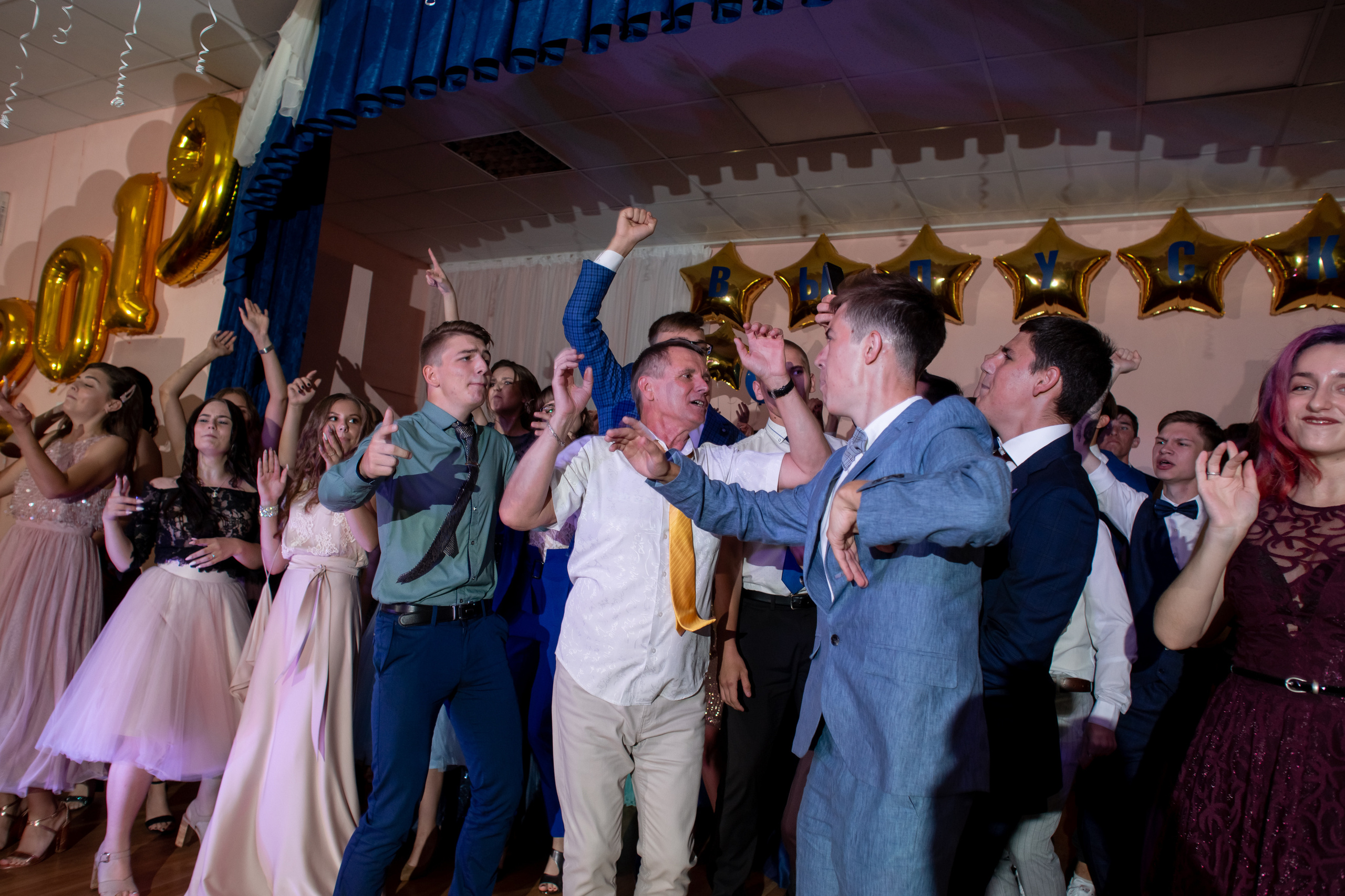 Фотосессия выпускного 2022. Ольга Плаксина фотограф в Саратове