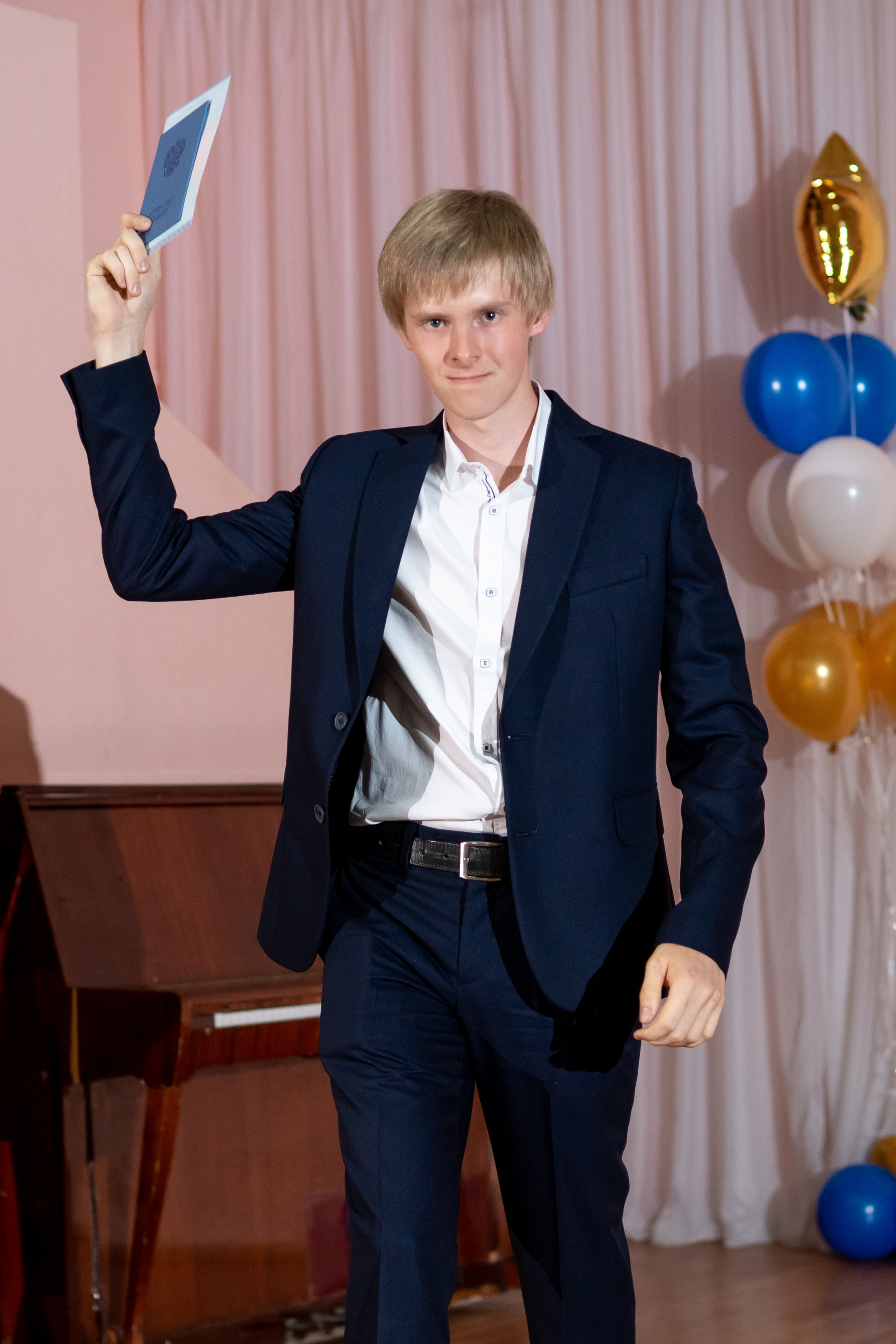 Фотосессия выпускного 2022. Ольга Плаксина фотограф в Саратове