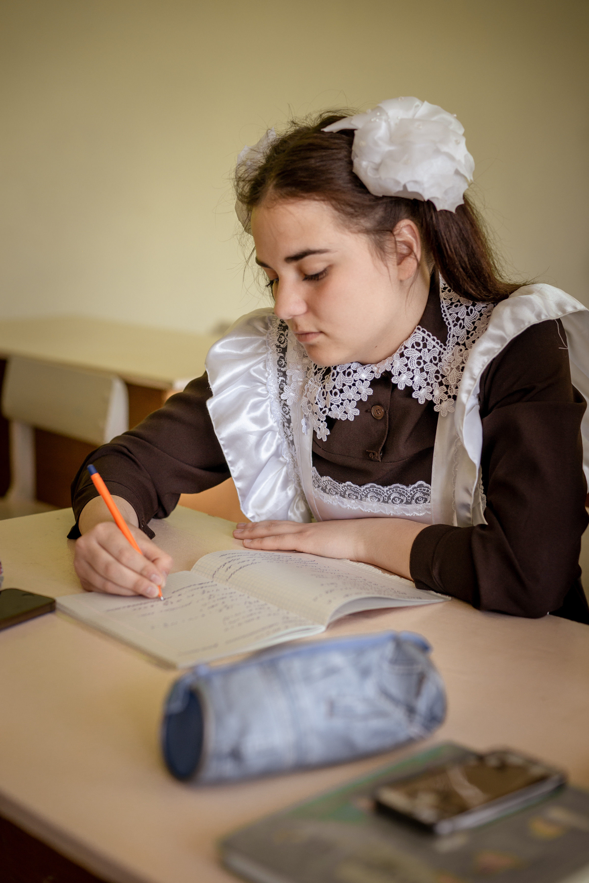 Фотосессия на выускной альбом 11 класс. Ольга Плаксина фотограф в Саратове