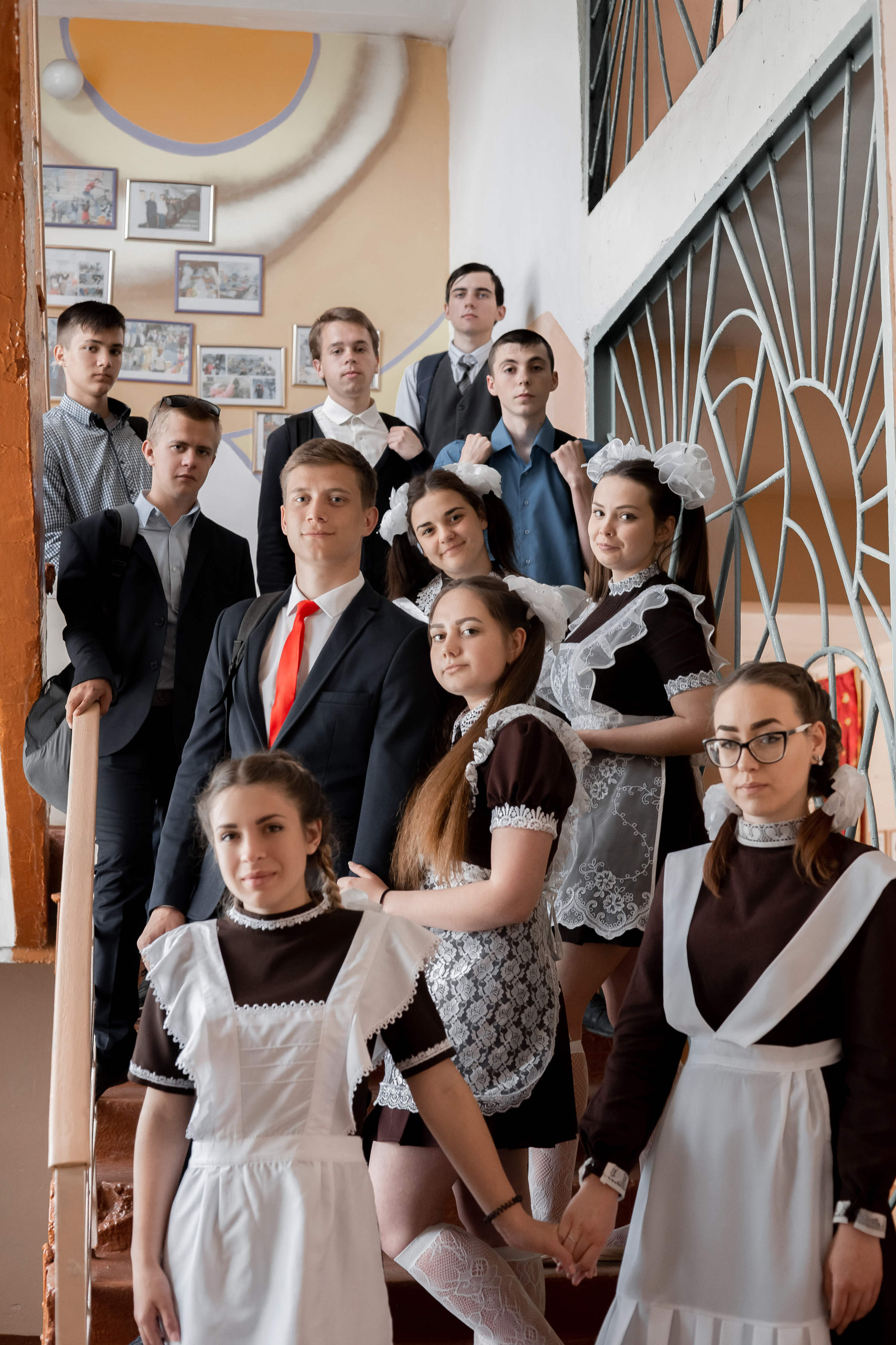 Фотосессия на выускной альбом 11 класс. Ольга Плаксина фотограф в Саратове