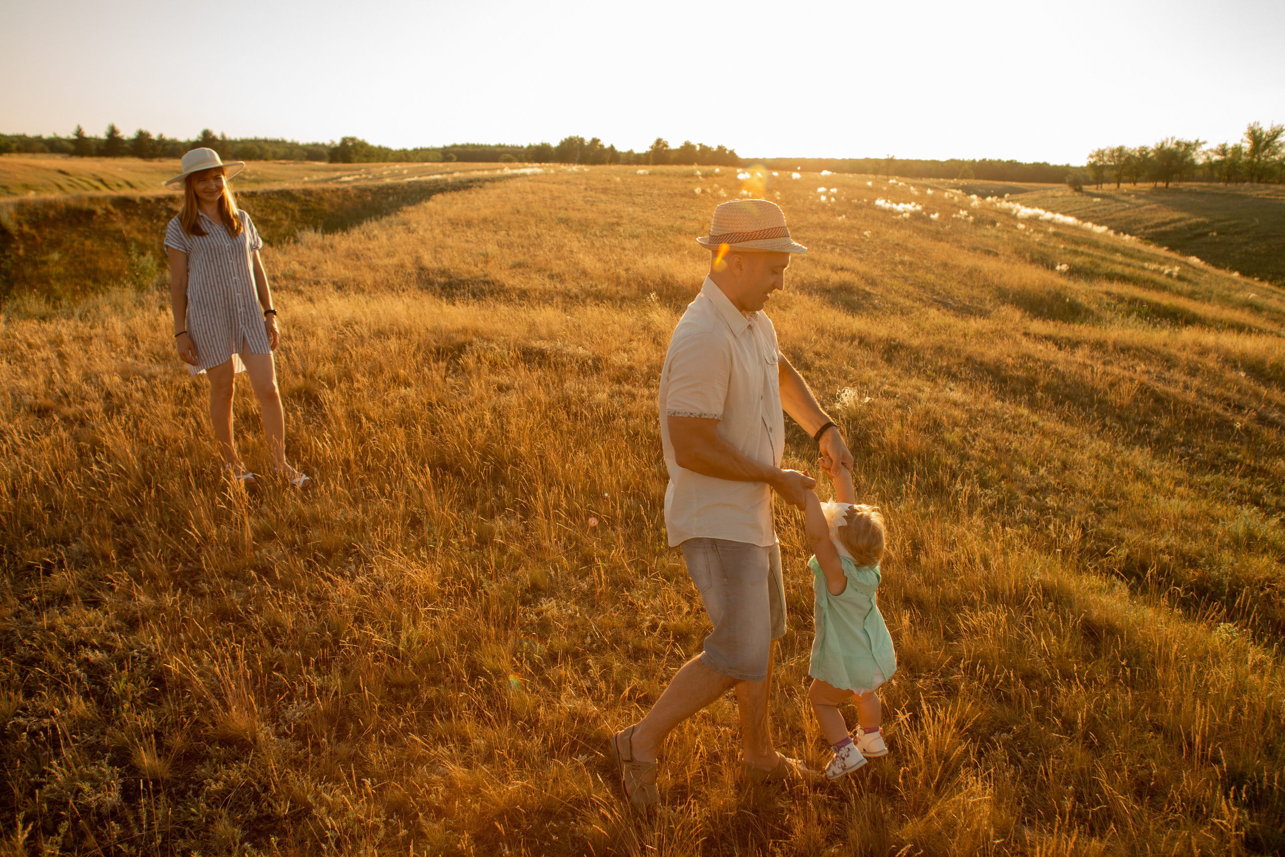 Аня, Вячеслав и дочки Соня и Лера. Ольга Плаксина фотограф в Саратове