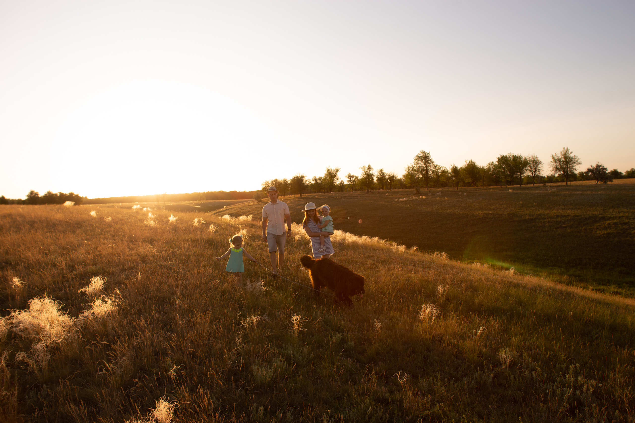 Аня, Вячеслав и дочки Соня и Лера. Ольга Плаксина фотограф в Саратове