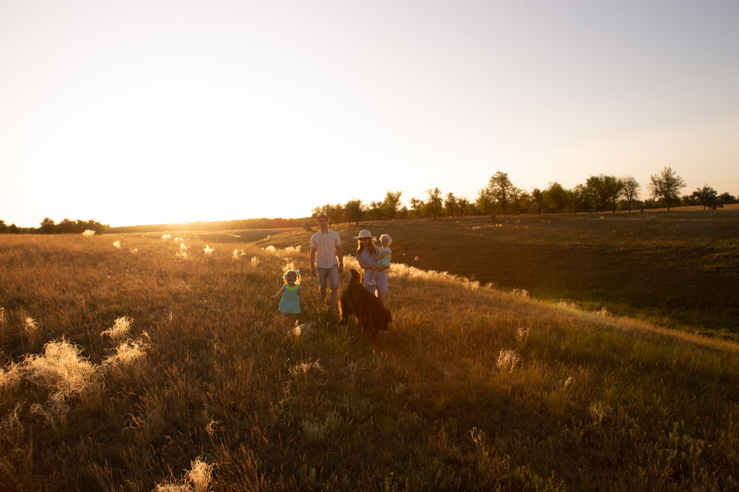 Аня, Вячеслав и дочки Соня и Лера. Ольга Плаксина фотограф в Саратове