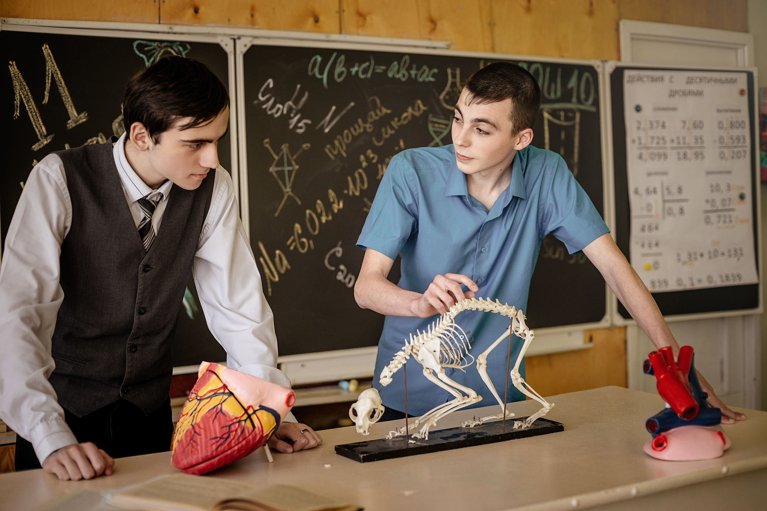 Фотосессия на выускной альбом 11 класс. Ольга Плаксина фотограф в Саратове