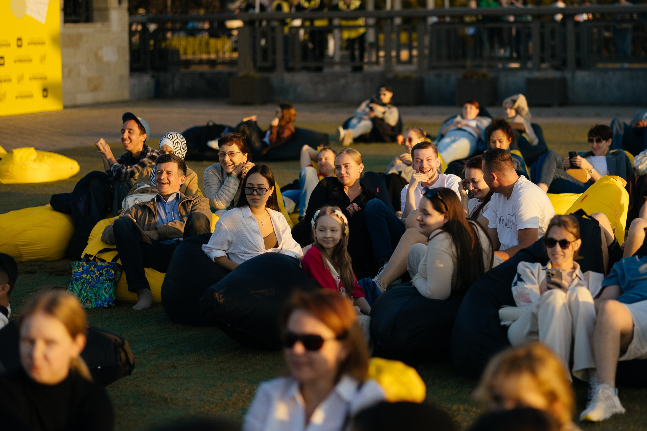 Лето PREMIER. Портретный и репортажный фотограф в Казани Максим Сипачев
