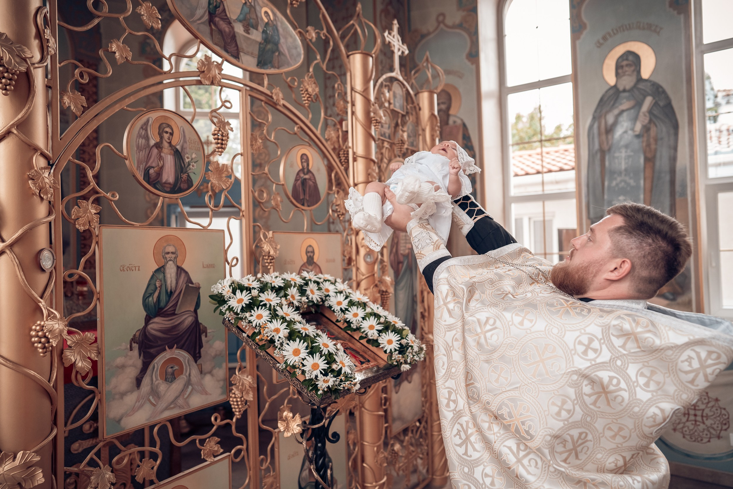 Крещение в храме св.Андрея Первозванного г. Севастополь. Церковный фотограф Севастополь