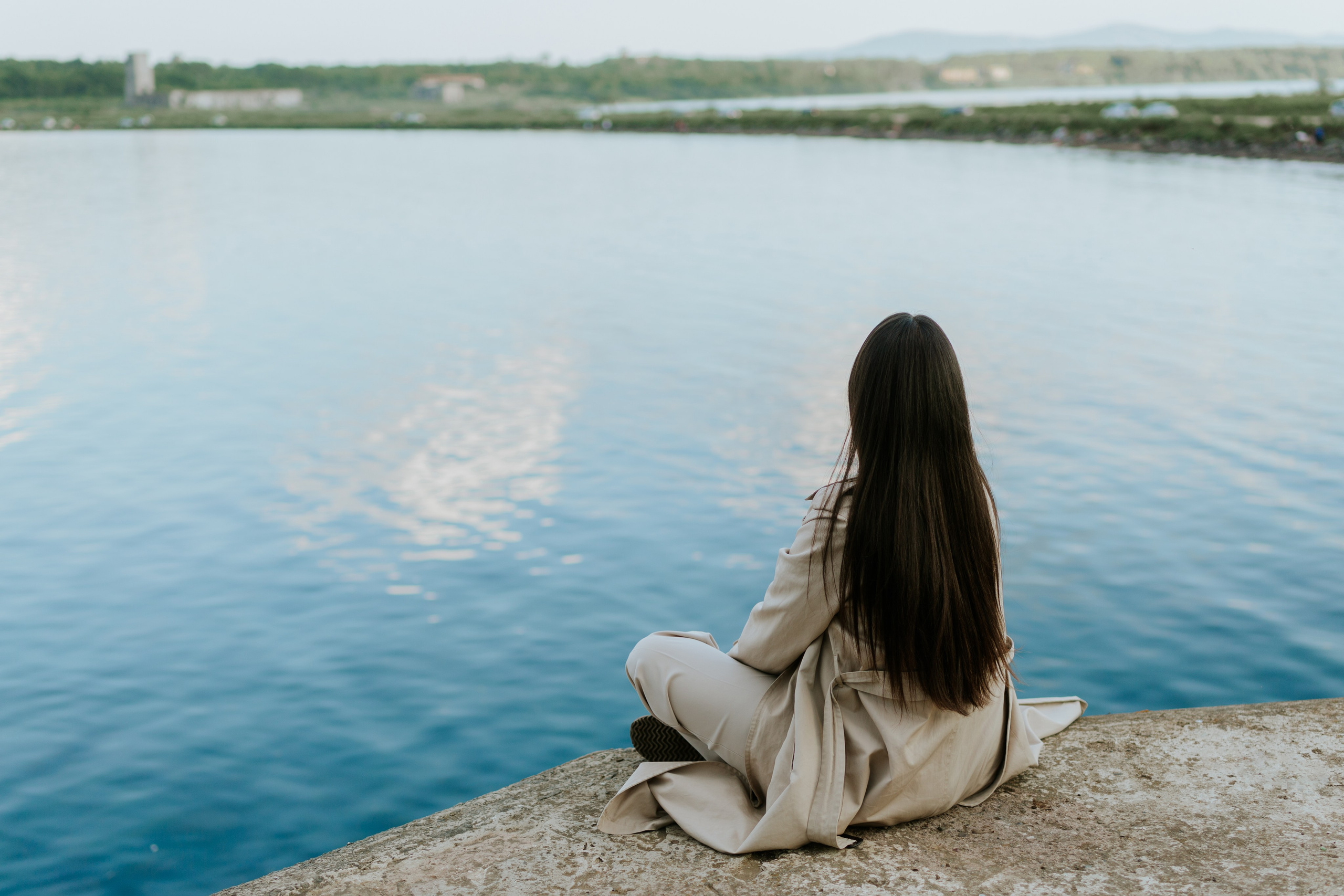 Диля, Катя и море. Фотограф Южно-Сахалинск