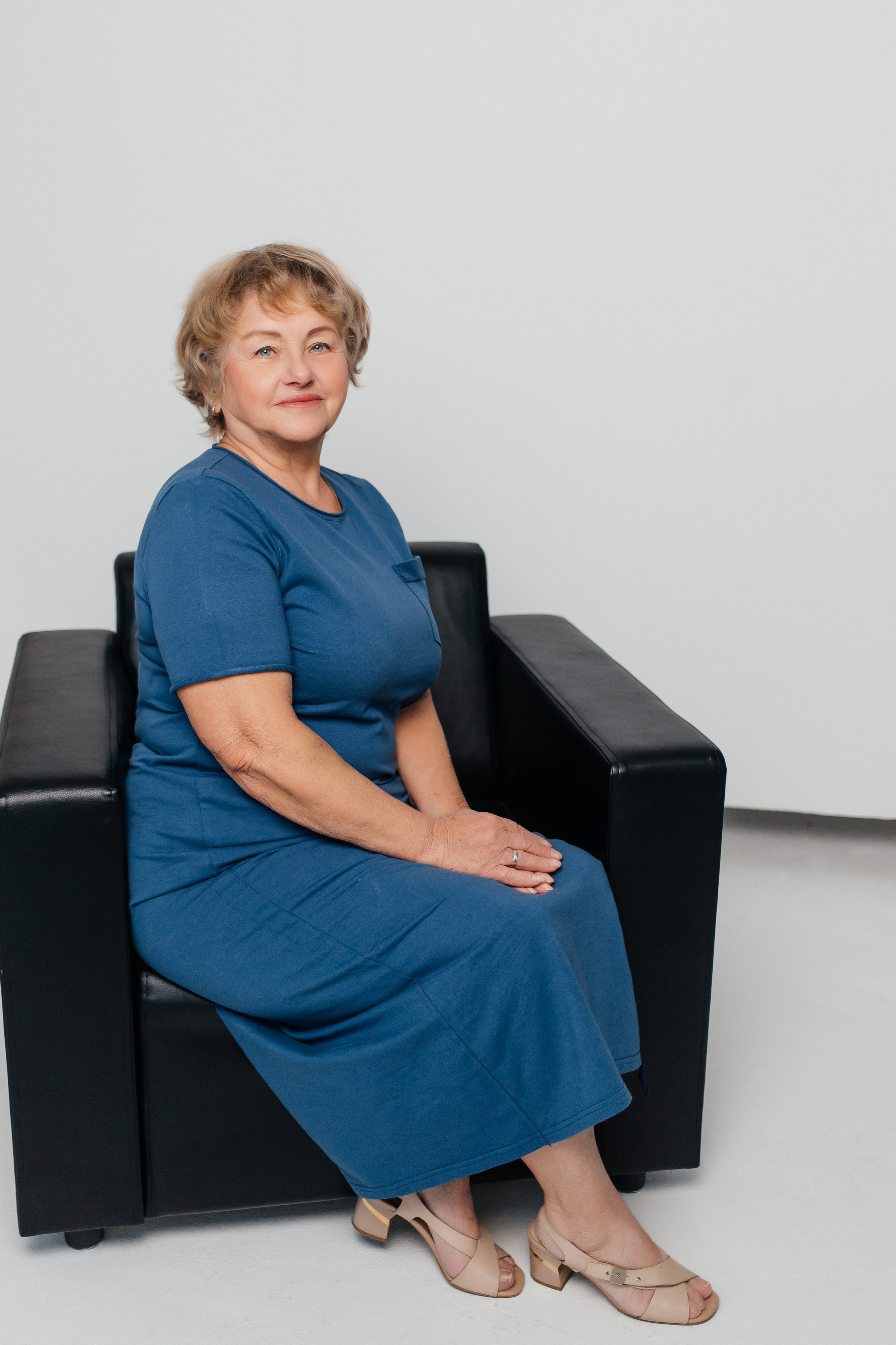 Надежда семейная фотосессия ретушь. Женский фотограф в Оренбурге Ирина Заводчикова