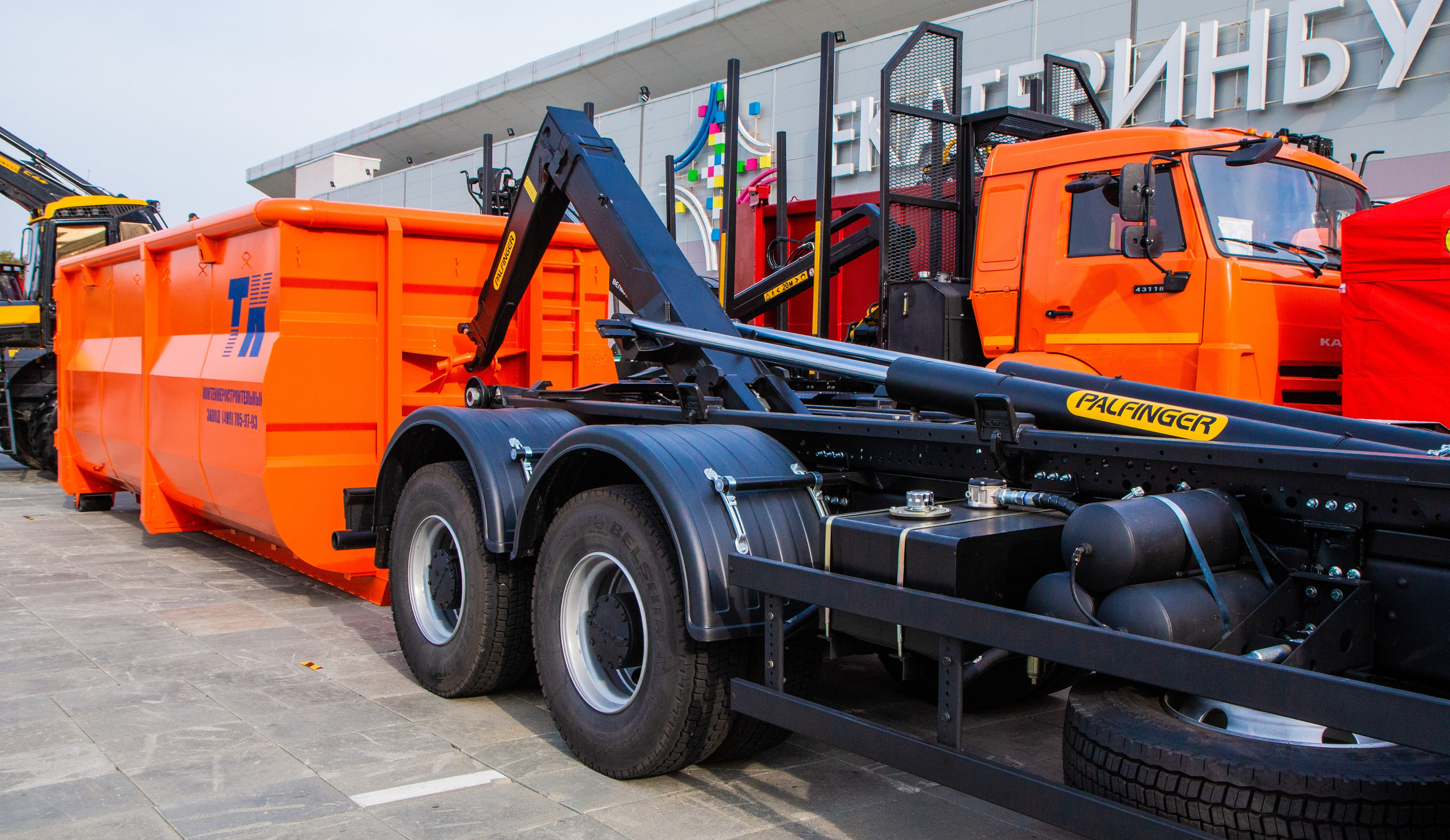 Трейд Актив Ресурс — ломовозы. Предметный и репортажный фотограф Алексей Кротов