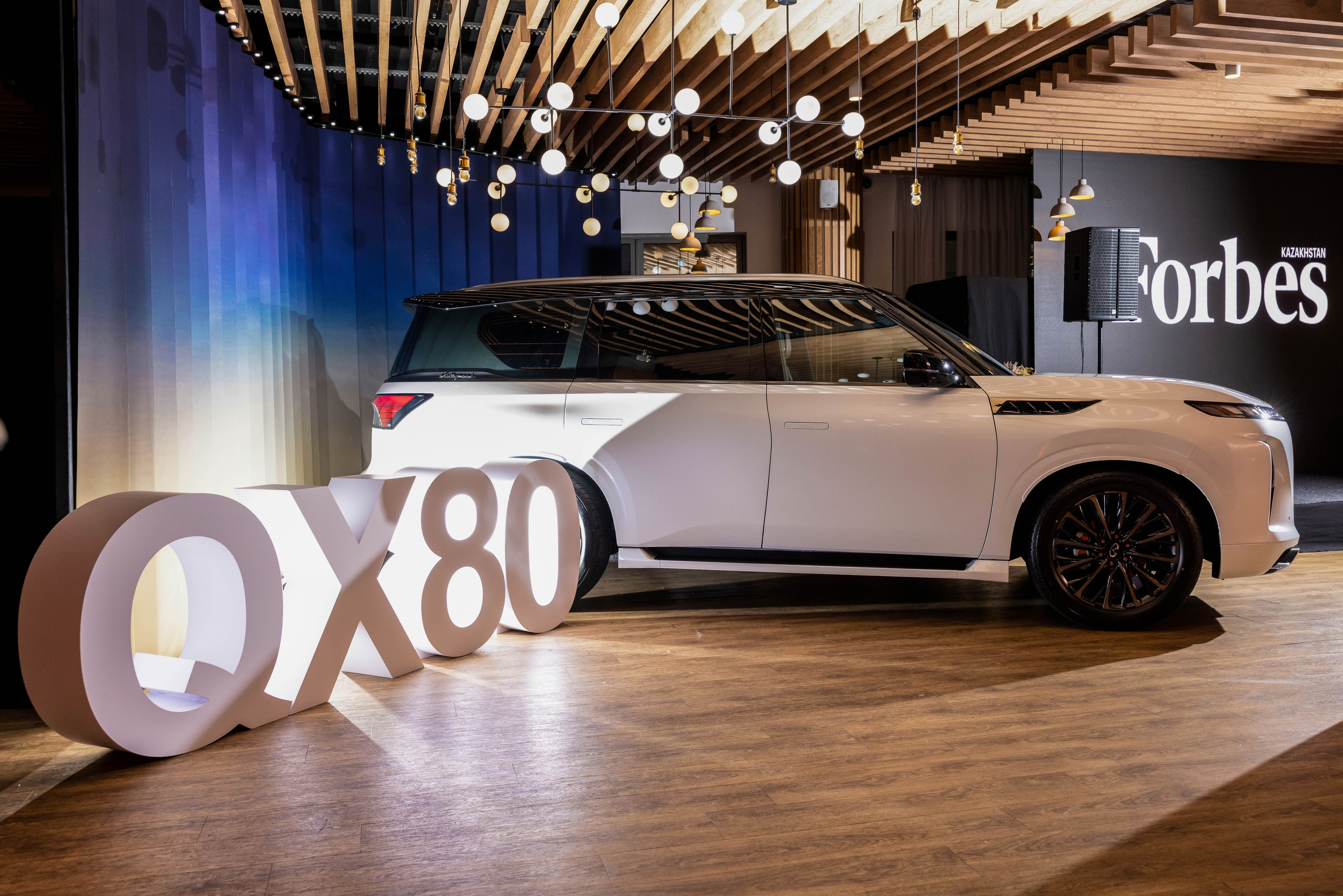 QX80 INFINITI. Кристина Шнайдер репортажный фотограф Алматы