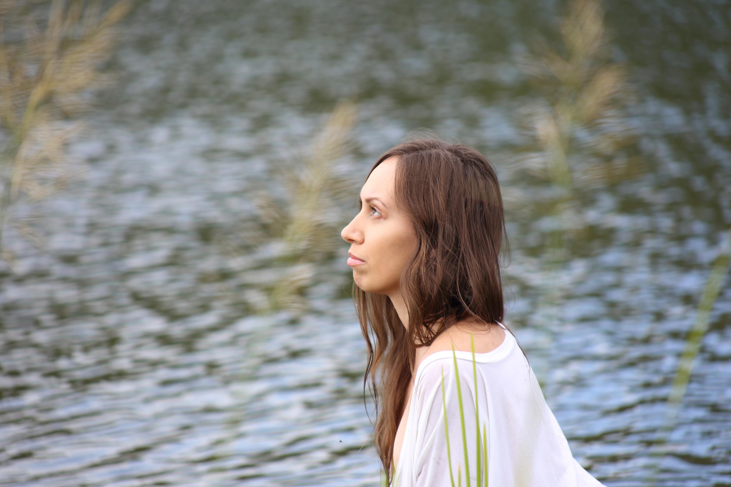 Даша на природе. Фотограф Пермь. Фотосессия в фотостудии Перми и на свежем воздухе