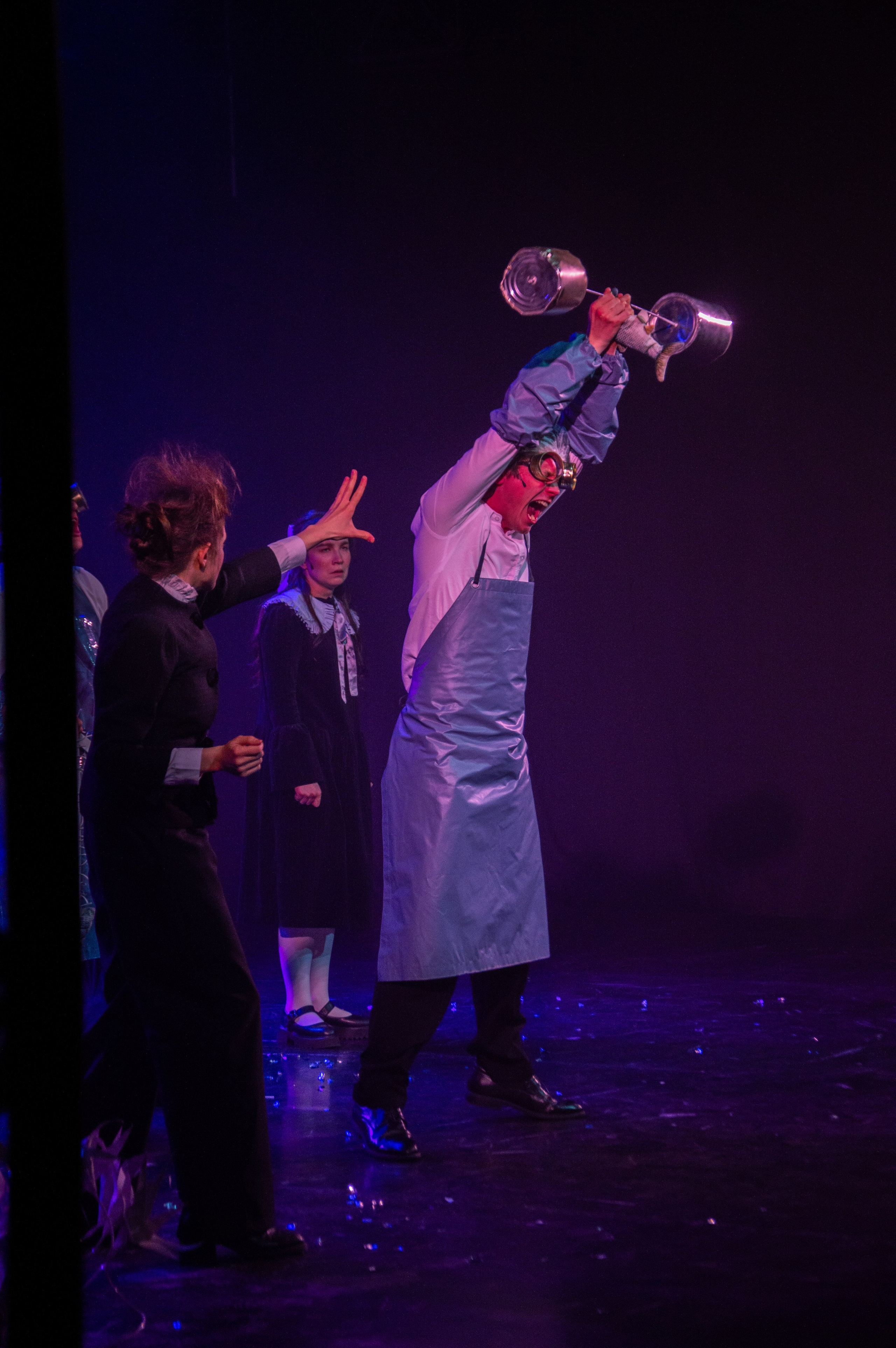 Репортаж. Фабрика по изготовлению вундеркиндов. Снимаю по любви в Москве