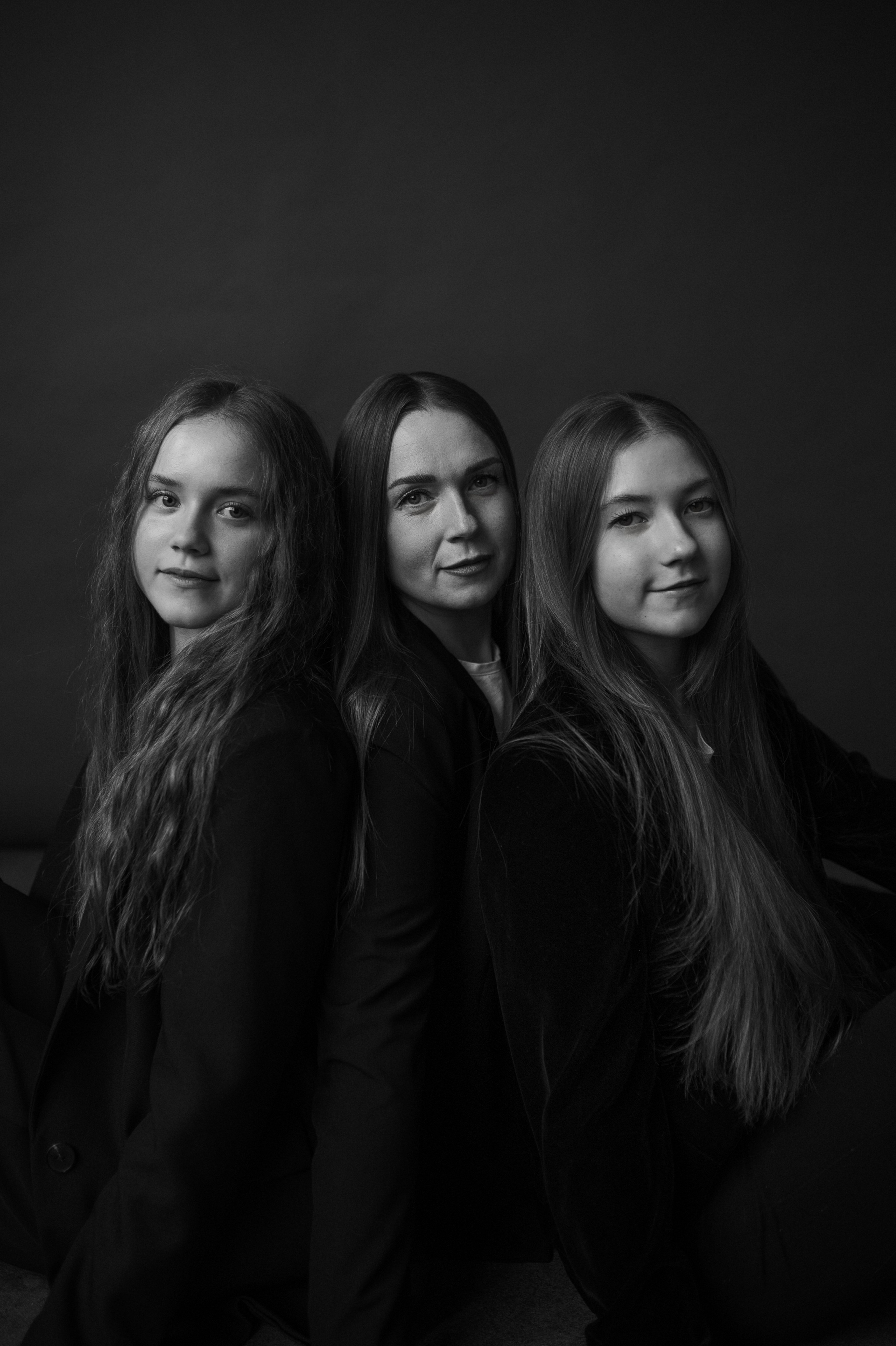 Елена, Дарья, Алена. Www.ostermiller.ru