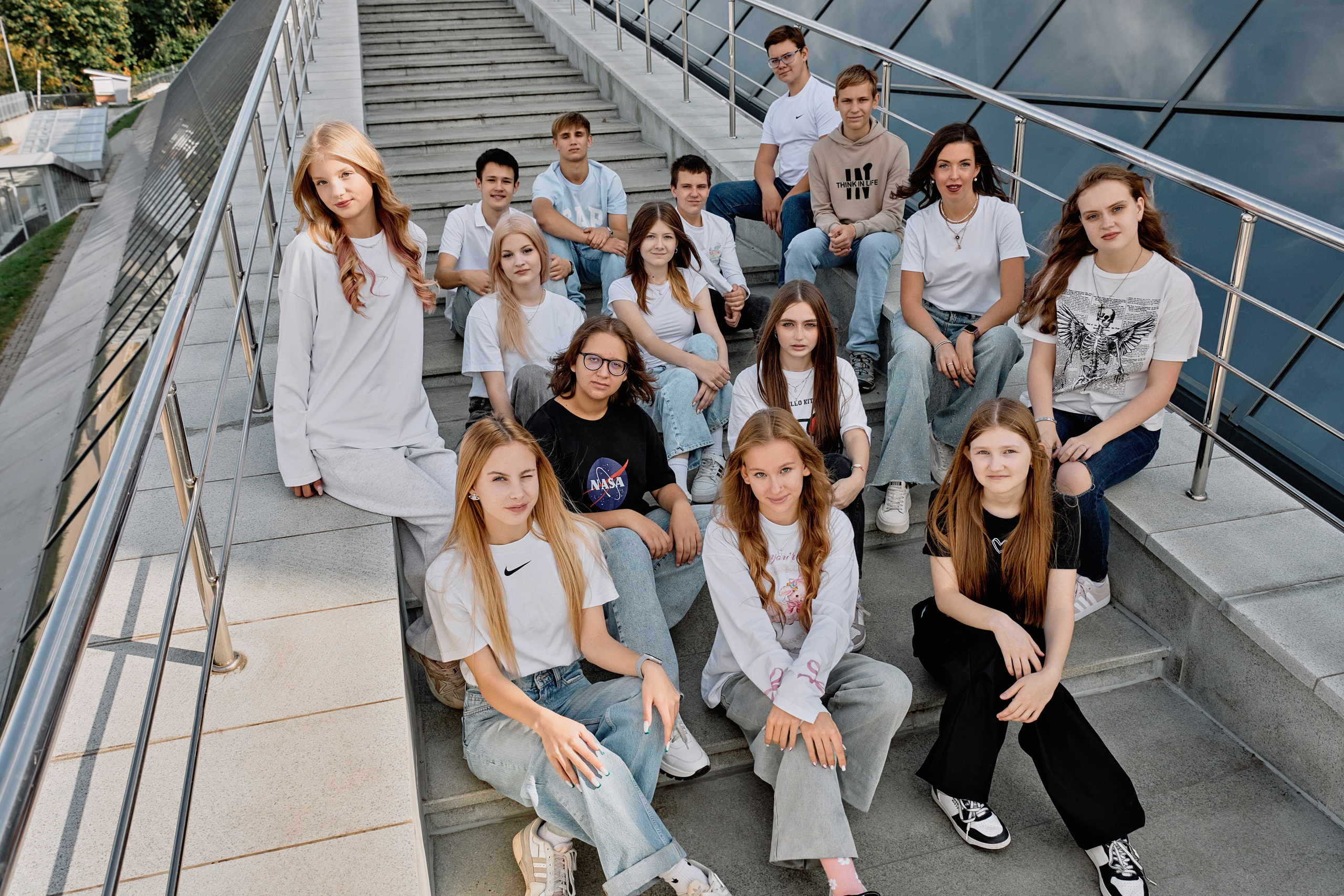 Фотосъёмка в Инновационном культурном центре (ИКЦ) Калуга для выпускных альбомов. Фотограф Меняйло Евгений. Свадьба. Портрет. Репортаж. Семья. Контент