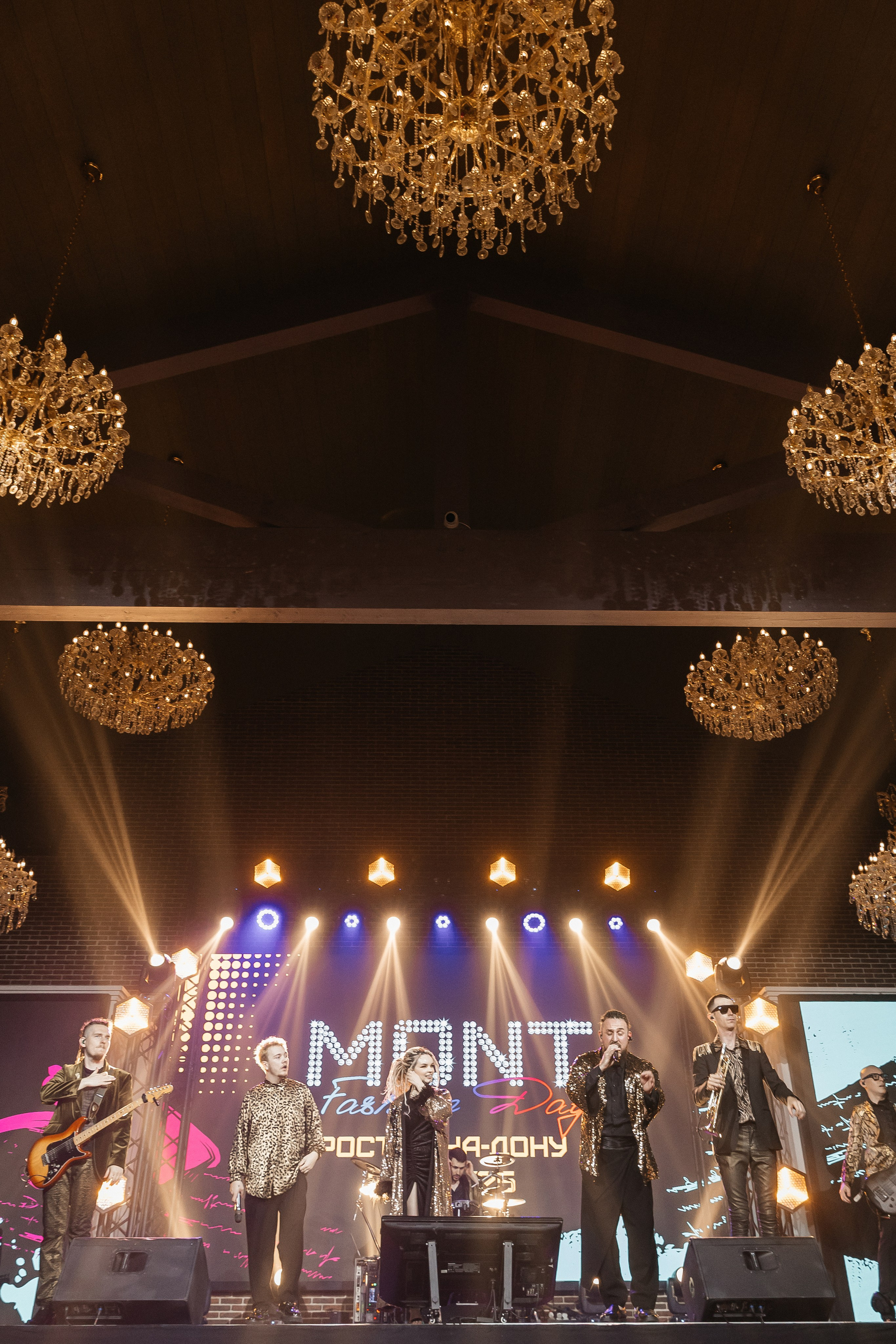 MONT fashion IT event. Свадебный фотограф в Ростове-на-Дону