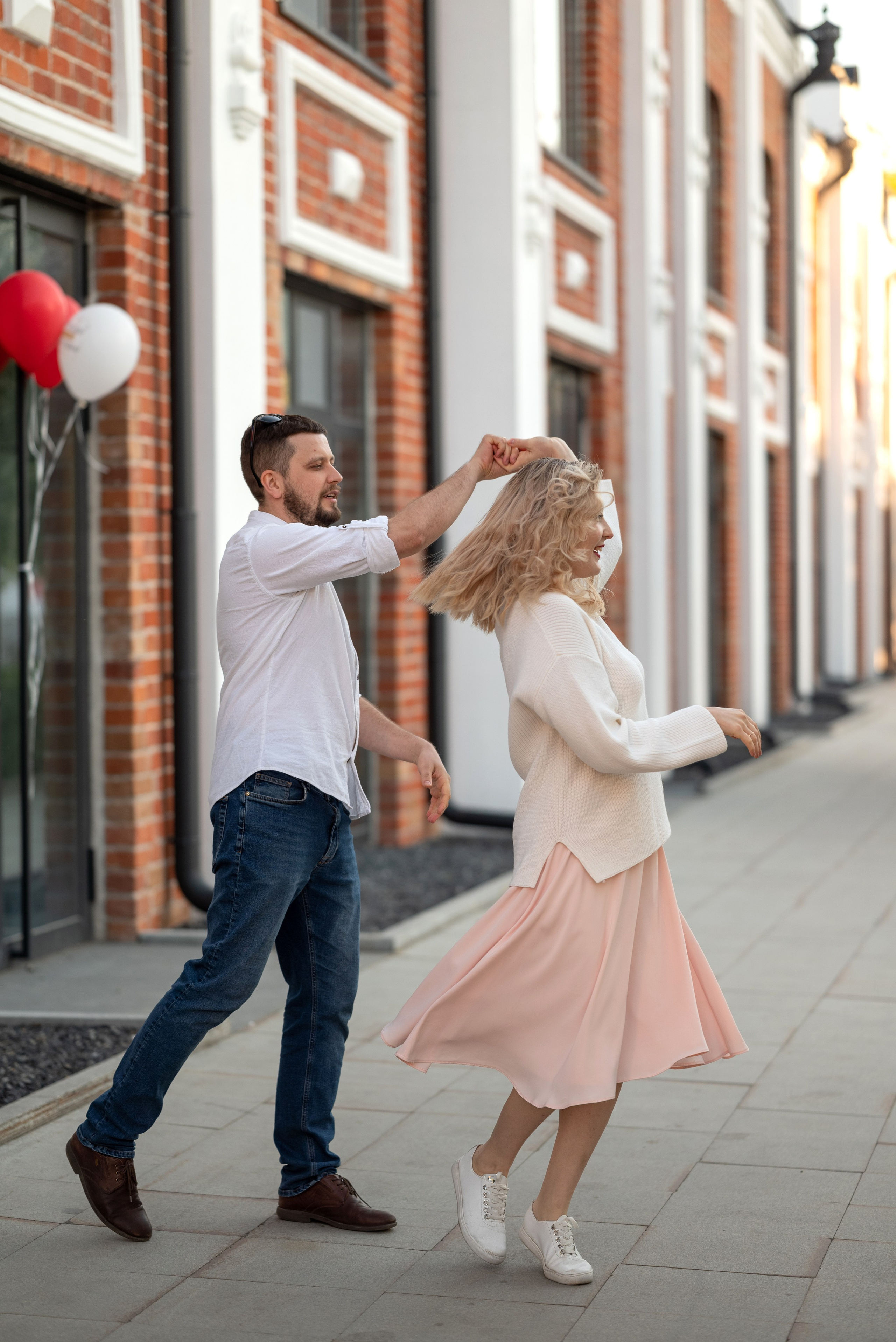 Александр и Яна. Фотопрогулка. Фотограф в Тюмени Голышева Елена