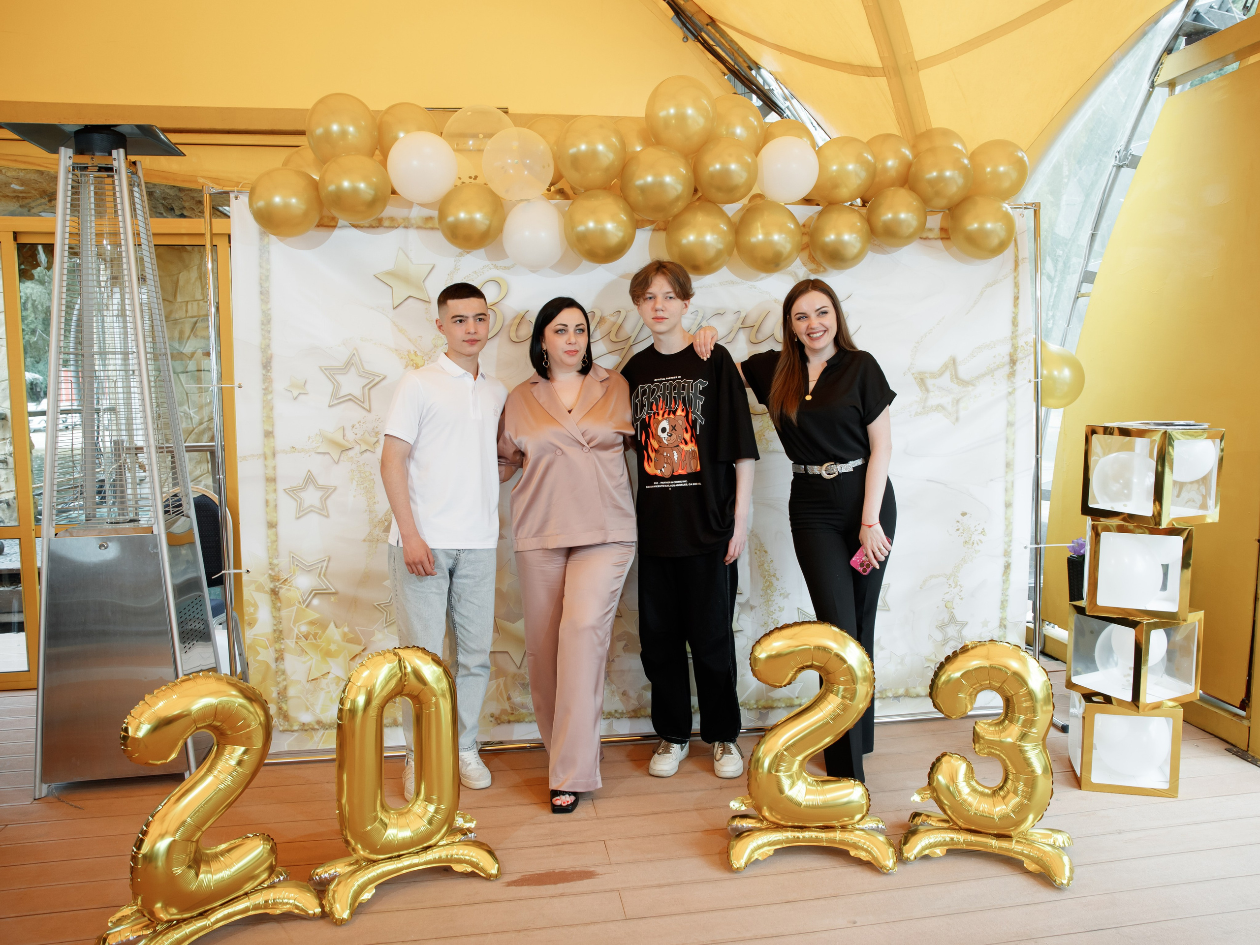 Выпускной в «Малибу». Свадебный и репортажный фотограф (Москва, Королев и другие)