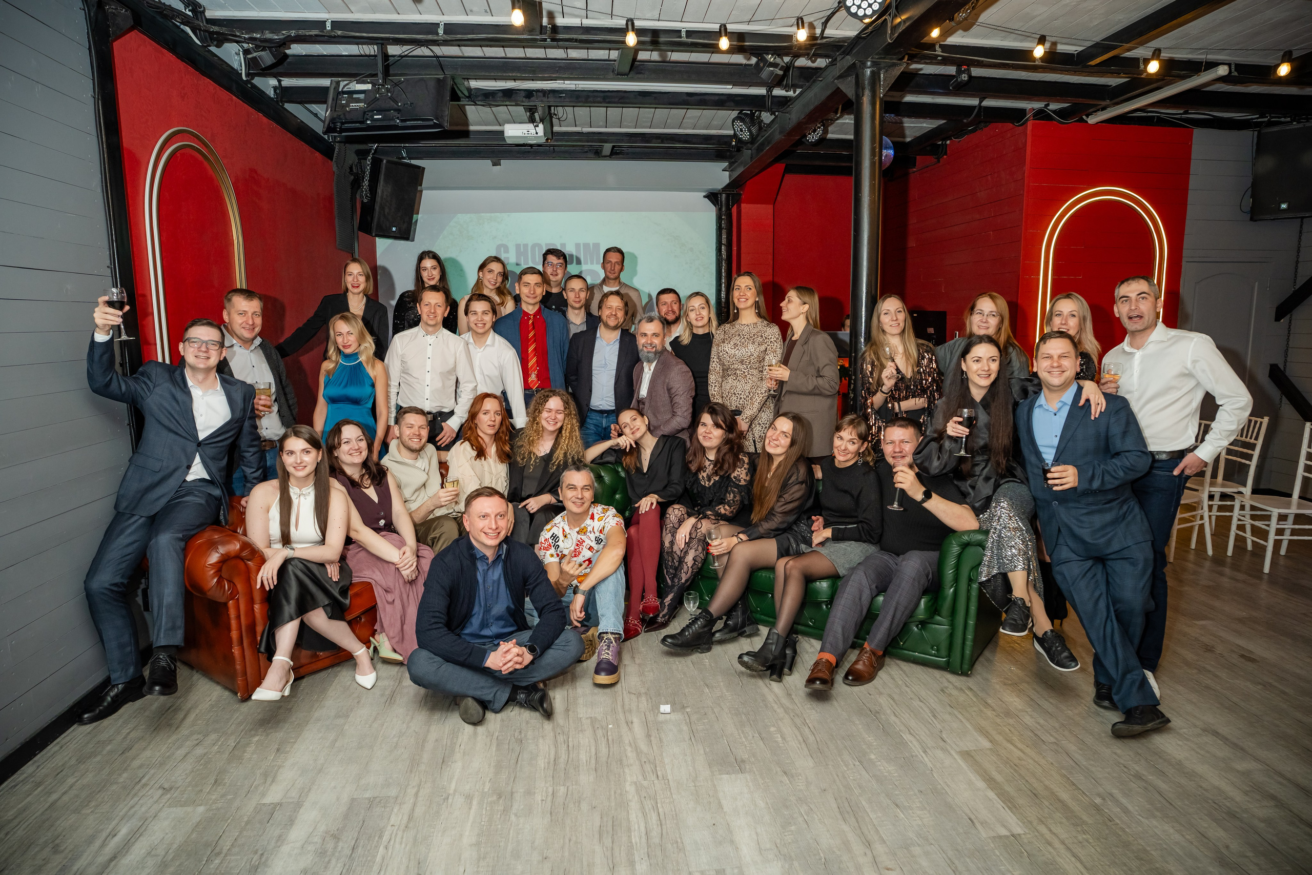 Корпоратив в Loft Memories Декабрь 2025. Фотограф Александр Вишняков