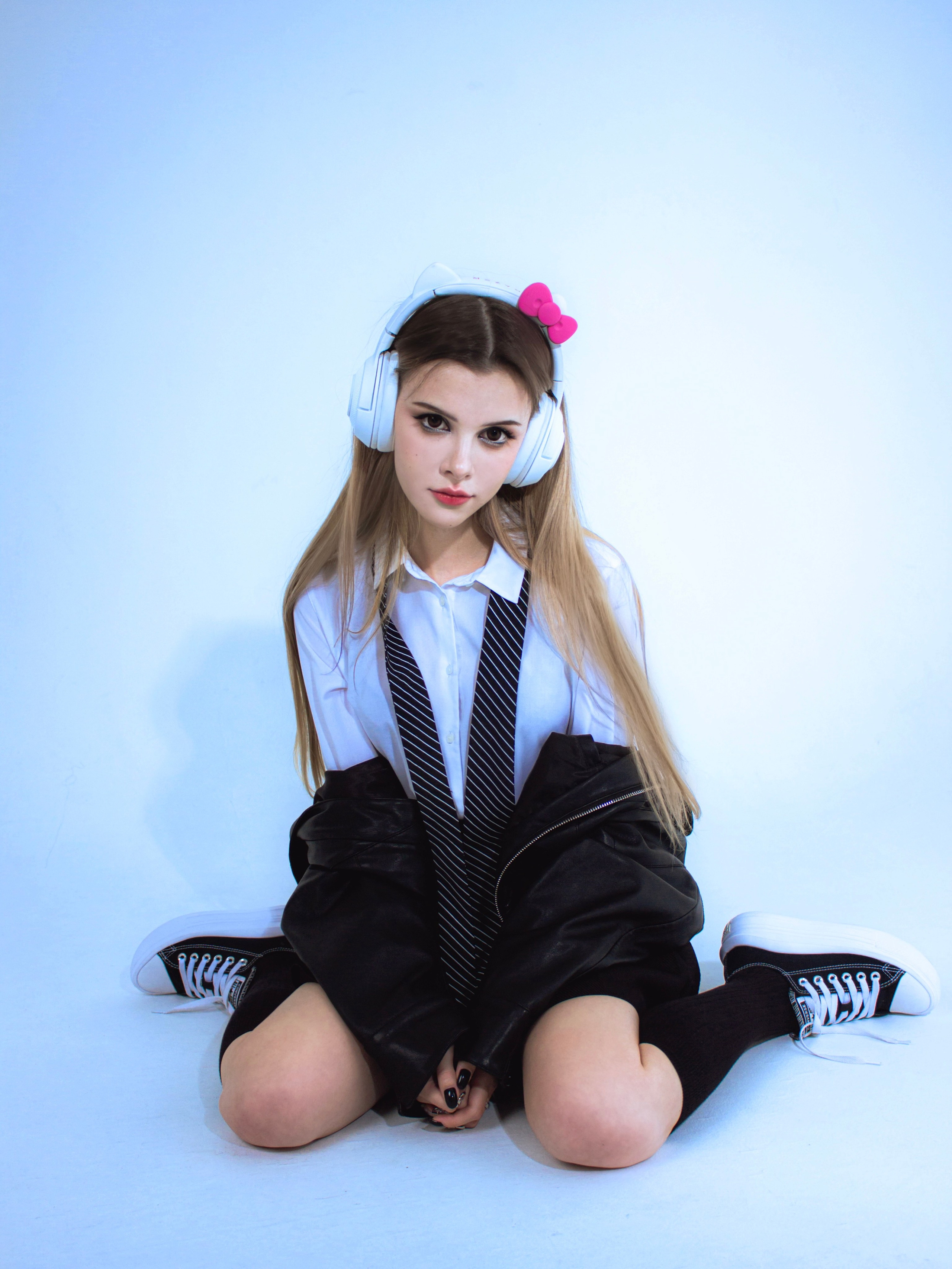 GIRLS. DRIPSTOCK MAG