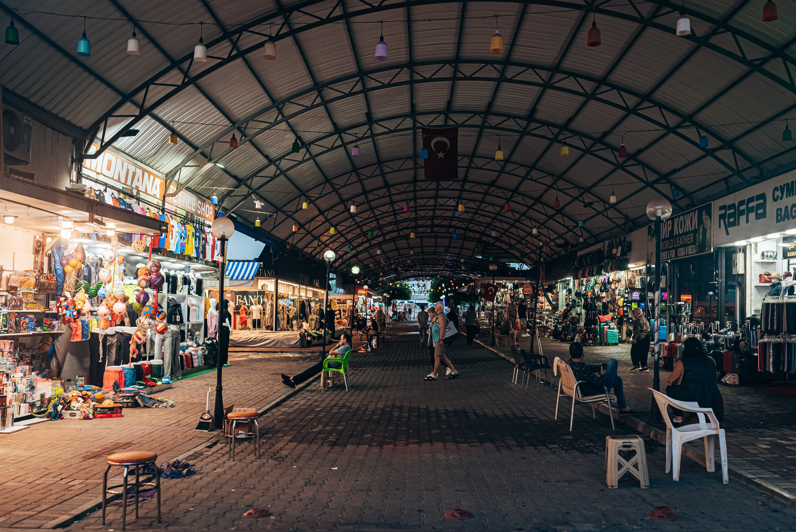 Серия фотографий «Береговая линия» (2025). Документальный фотограф Илья Тихановский