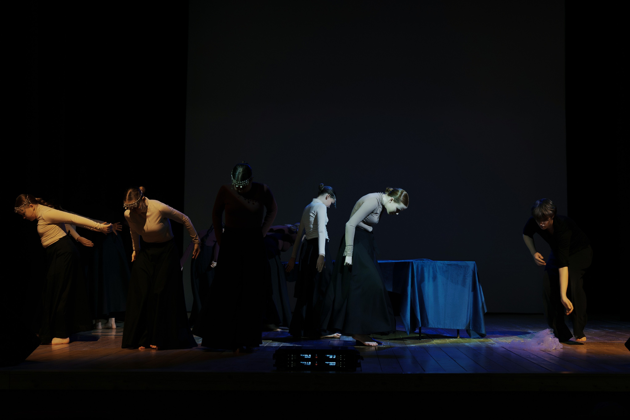 Спектакль «Демон» в постановке театральной студии «Волшебный мир театра». Фотограф Евгений Егоров