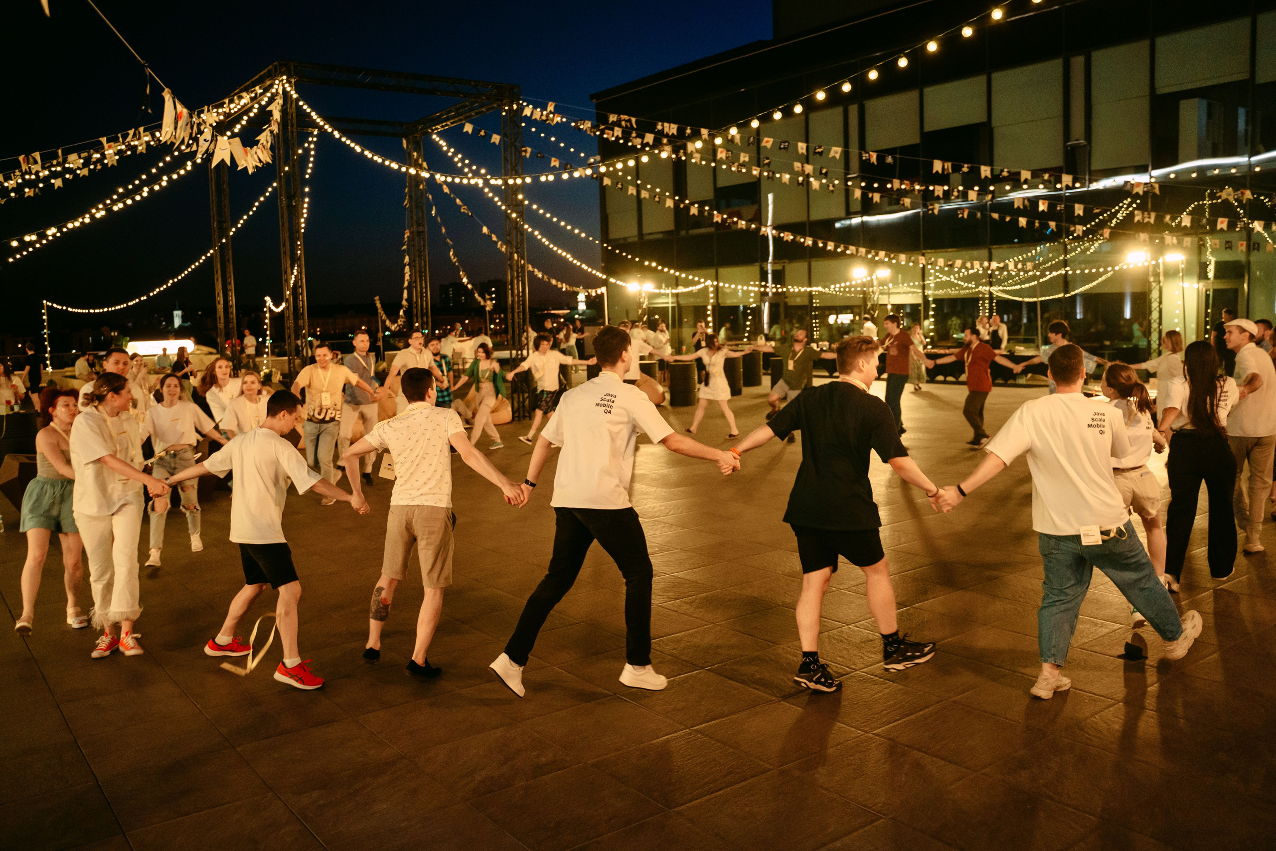 Тинькофф. ИТ-фест / 2023. Саша Копылов, фотограф в Казани