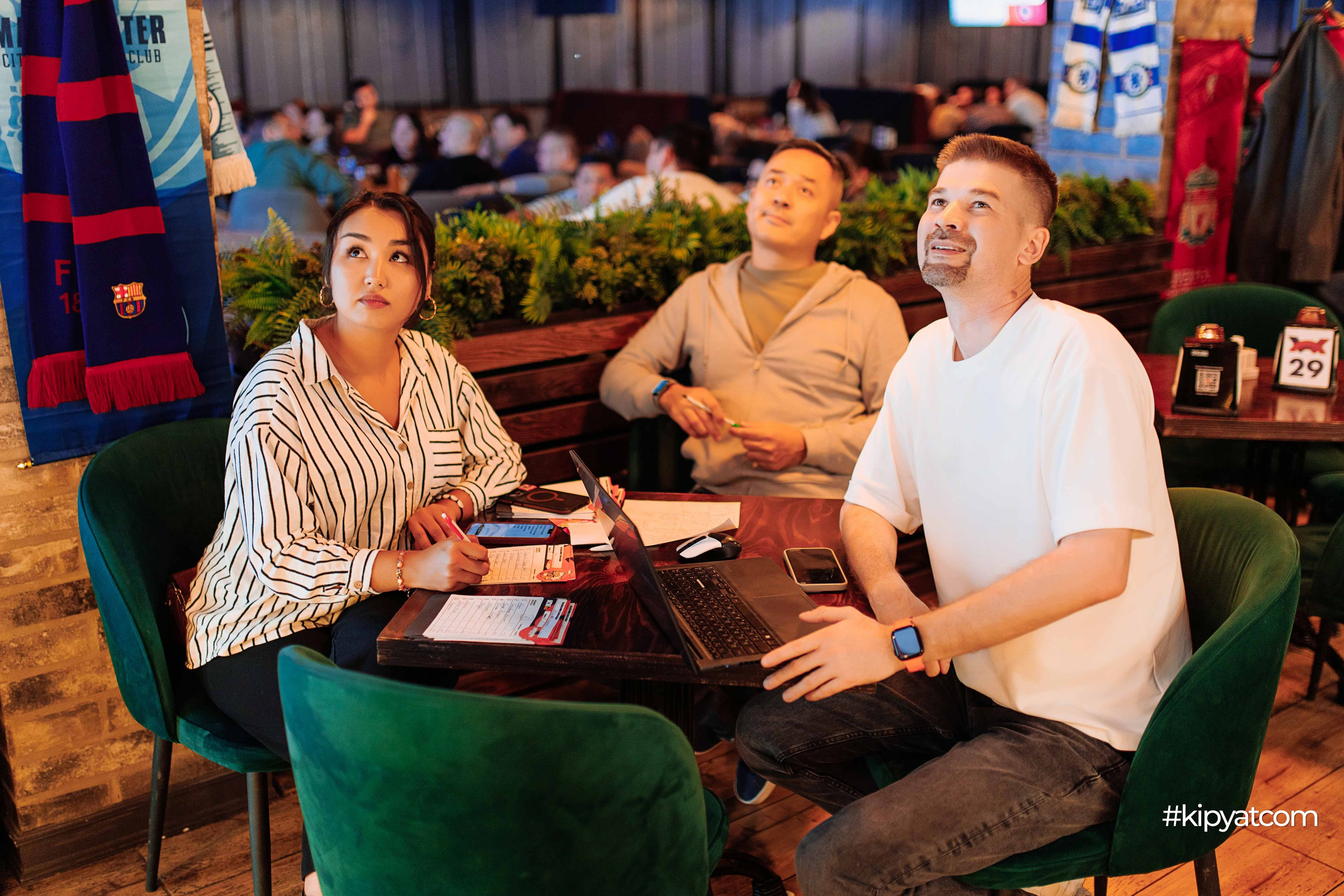 Эйнштейн Party