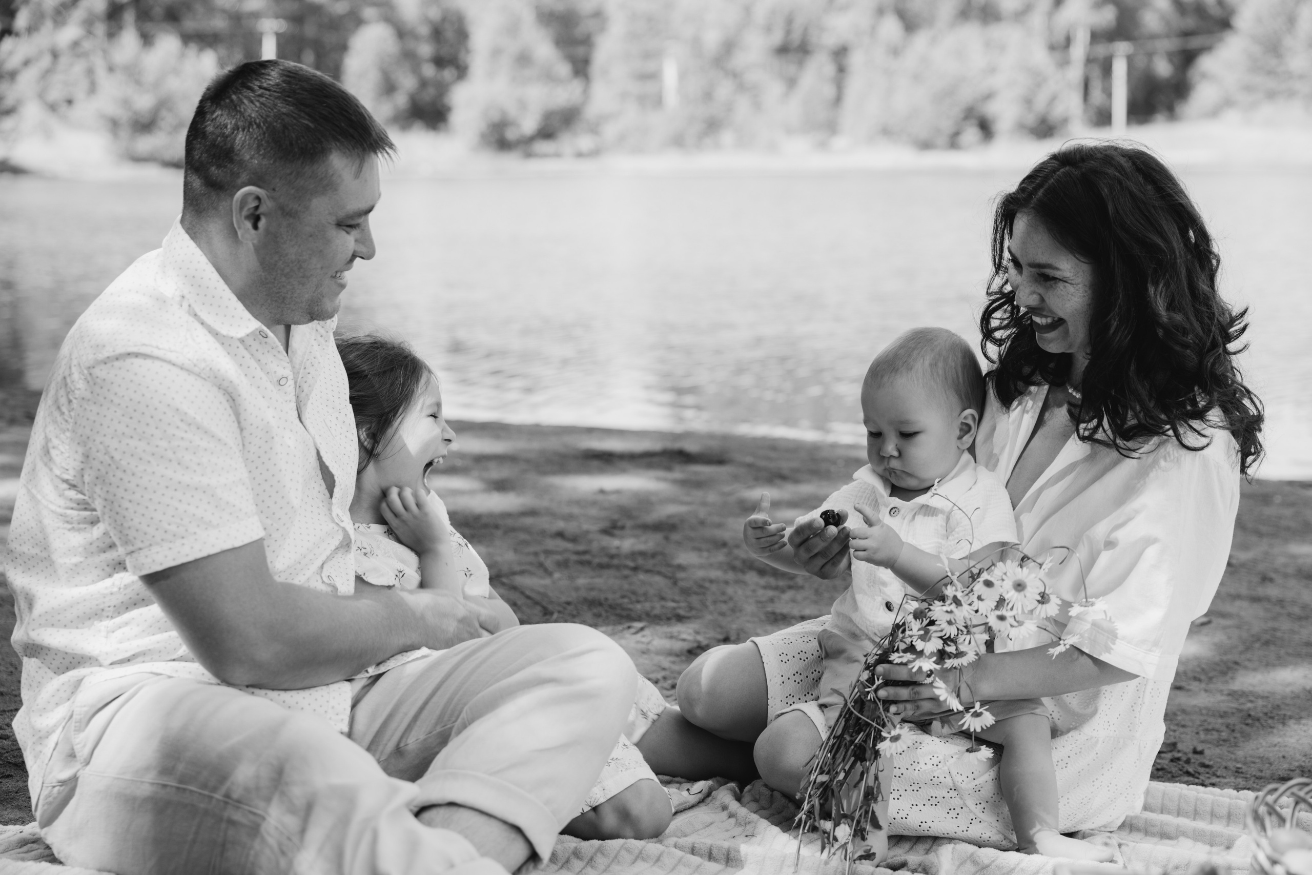 Прогулка в Новогрудинино. Свадебный, семейный фотограф в Иркутске Светлана Макаричева