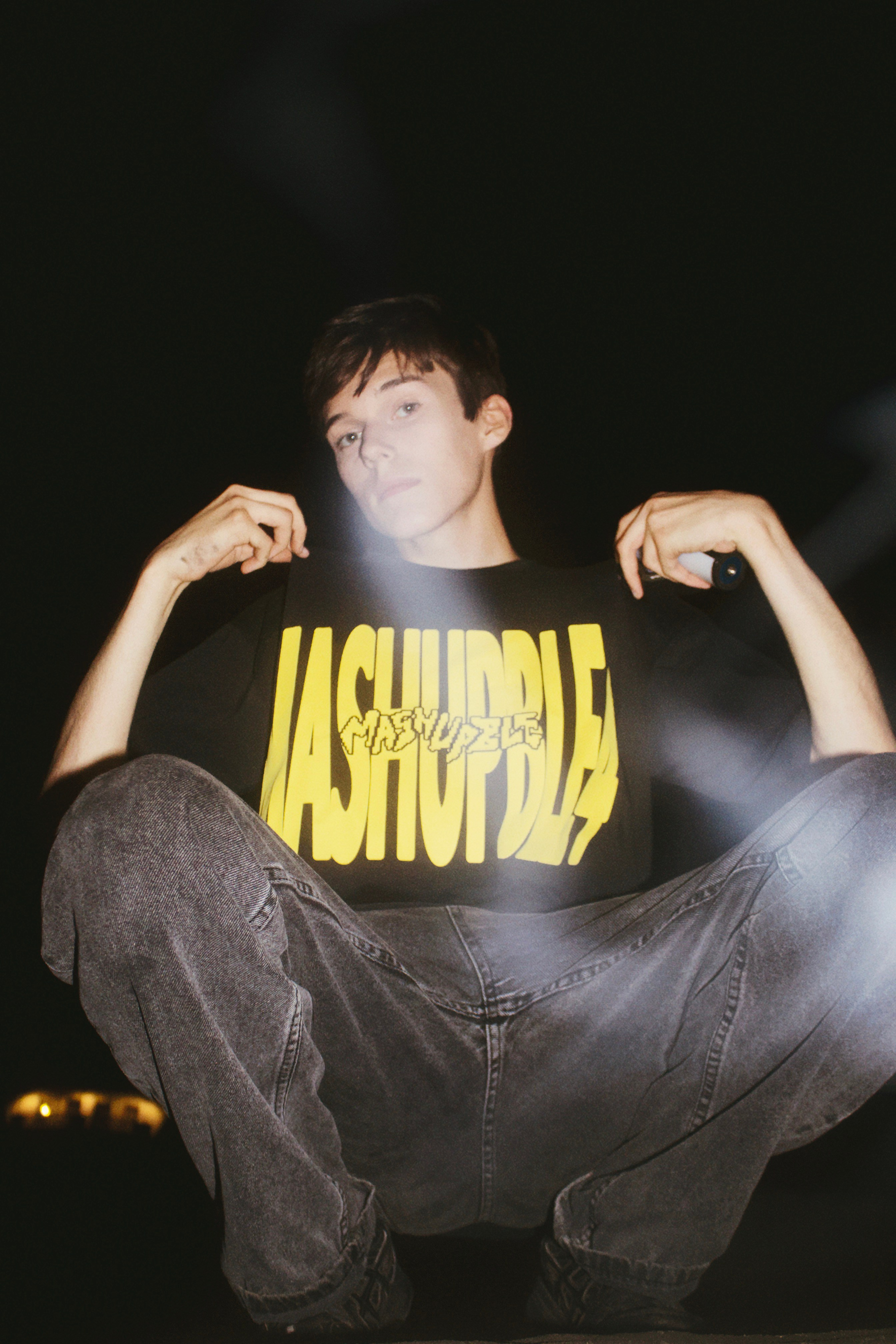 Съемка мерча MASHUPBLE. Концертный и портретный фотограф в Москве Соня Спросонья