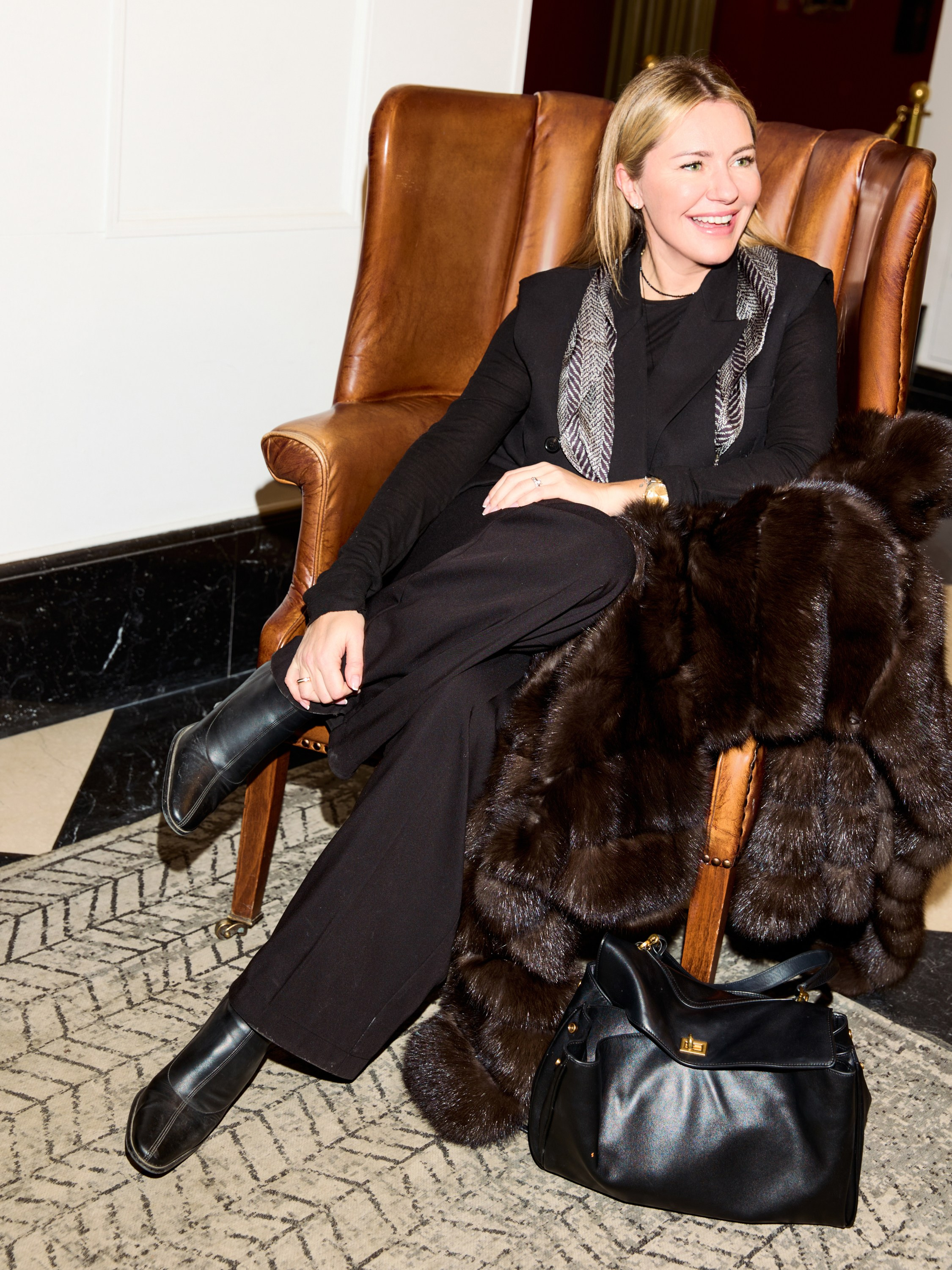 Red box|Vasilievsky hotel|Boca. Фотограф| Санкт-Петербург| Виктория Хайдарова