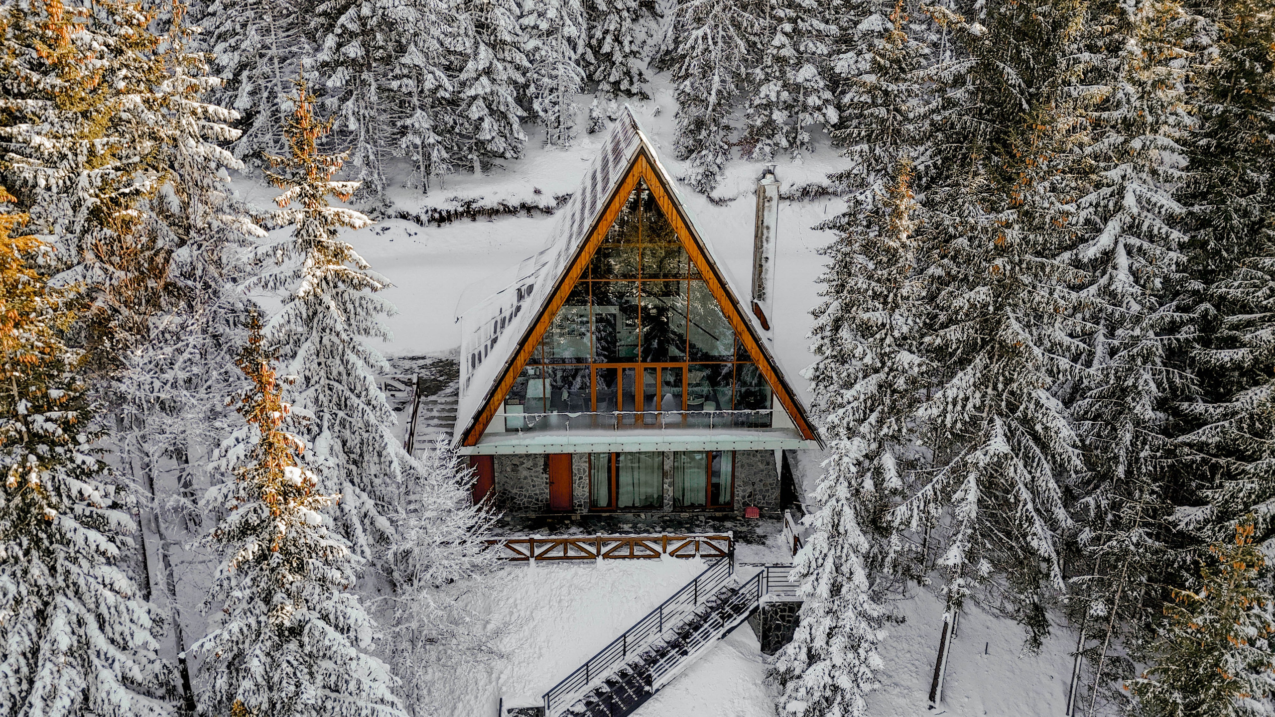 Sofia Kop. Photographer Liana Sudets Serbia Kopaonik Brzece Brus