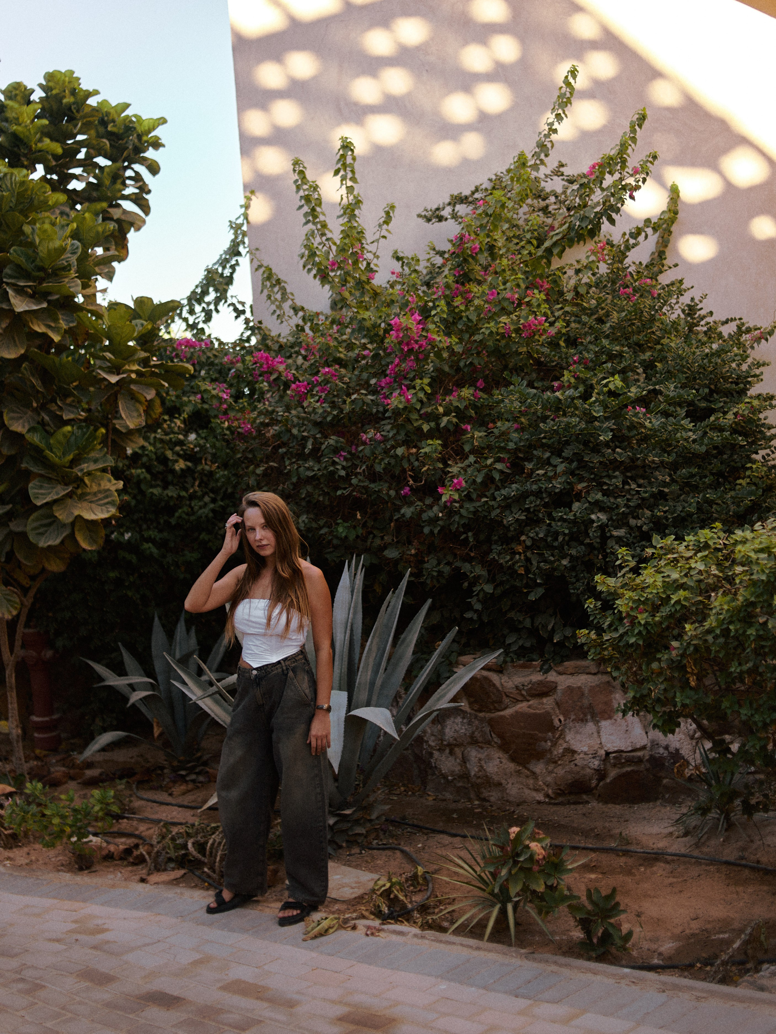 Позы для индивидуальной съёмки. Jorgis Talè — photographer, kind person, teacher of arts and other mag