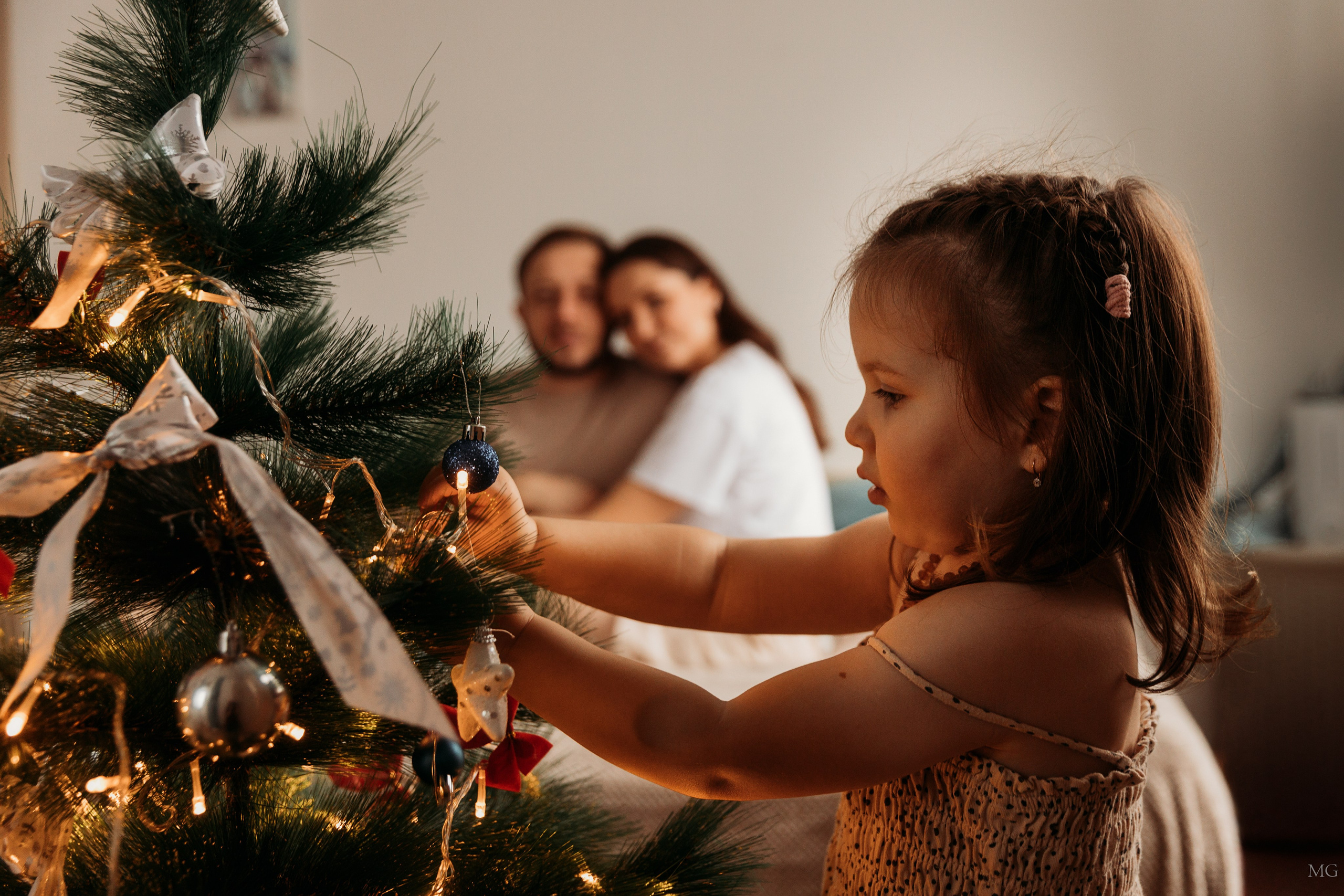 Софа и родители. Маша Гонтарь Семейный домашний репортажный фотограф в Санкт-Петербурге