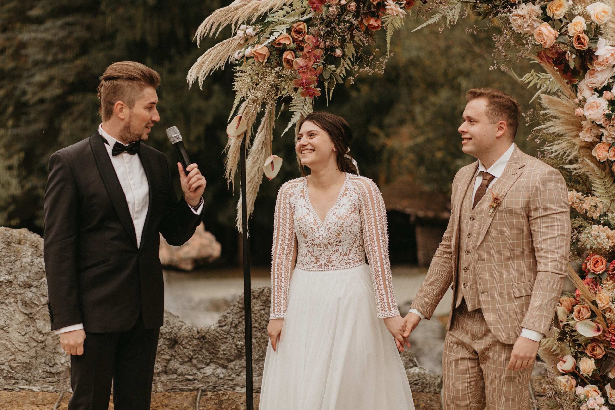 MIKHAIL & MARIAM | KISLOVODSK. Фотограф Настя Конник | Пятигорск | Эльбрус | Домбай | Архыз