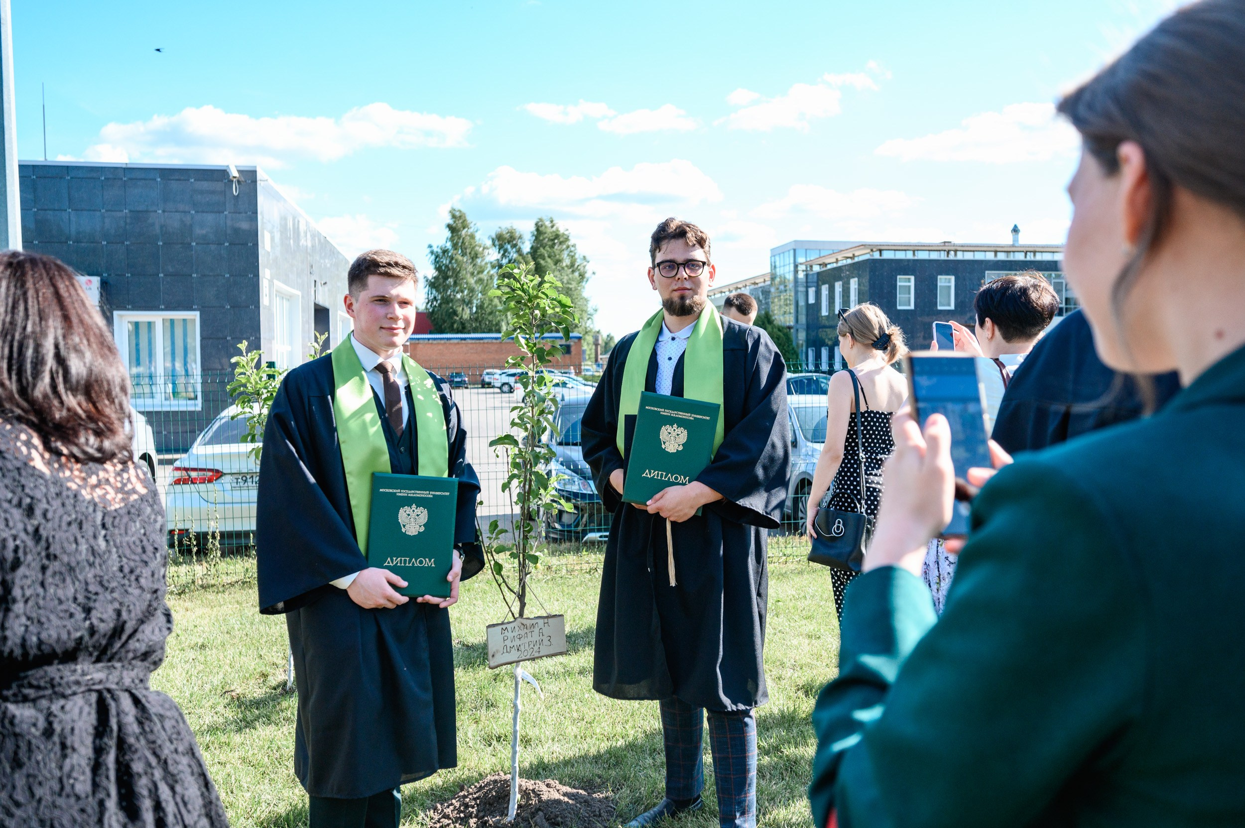 Выпускной МГУ. Фотограф Захваткин Роман