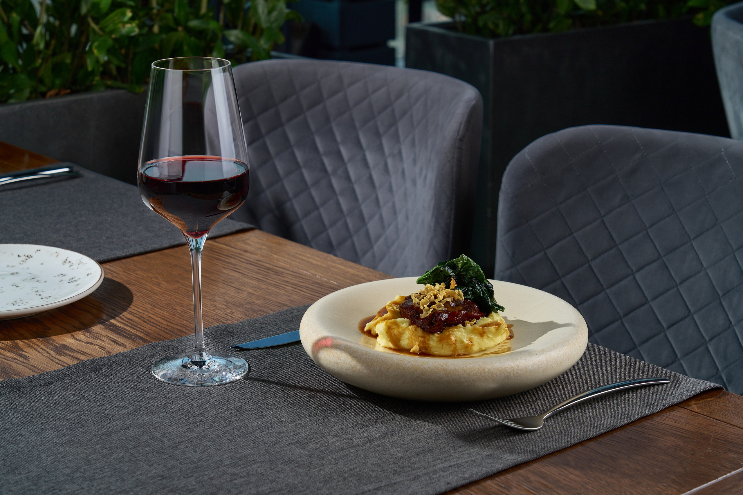 Яркое и красочное блюдо, которое украсит любой стол — идеальный выбор для праздничного ужина