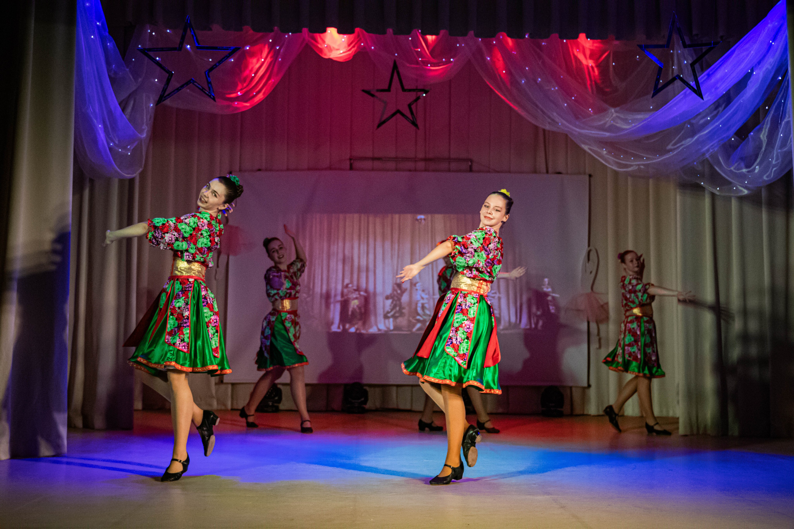 «Конфетти» Юбилейный концерт «Твори Добро». Фотограф Дарья Маташкова