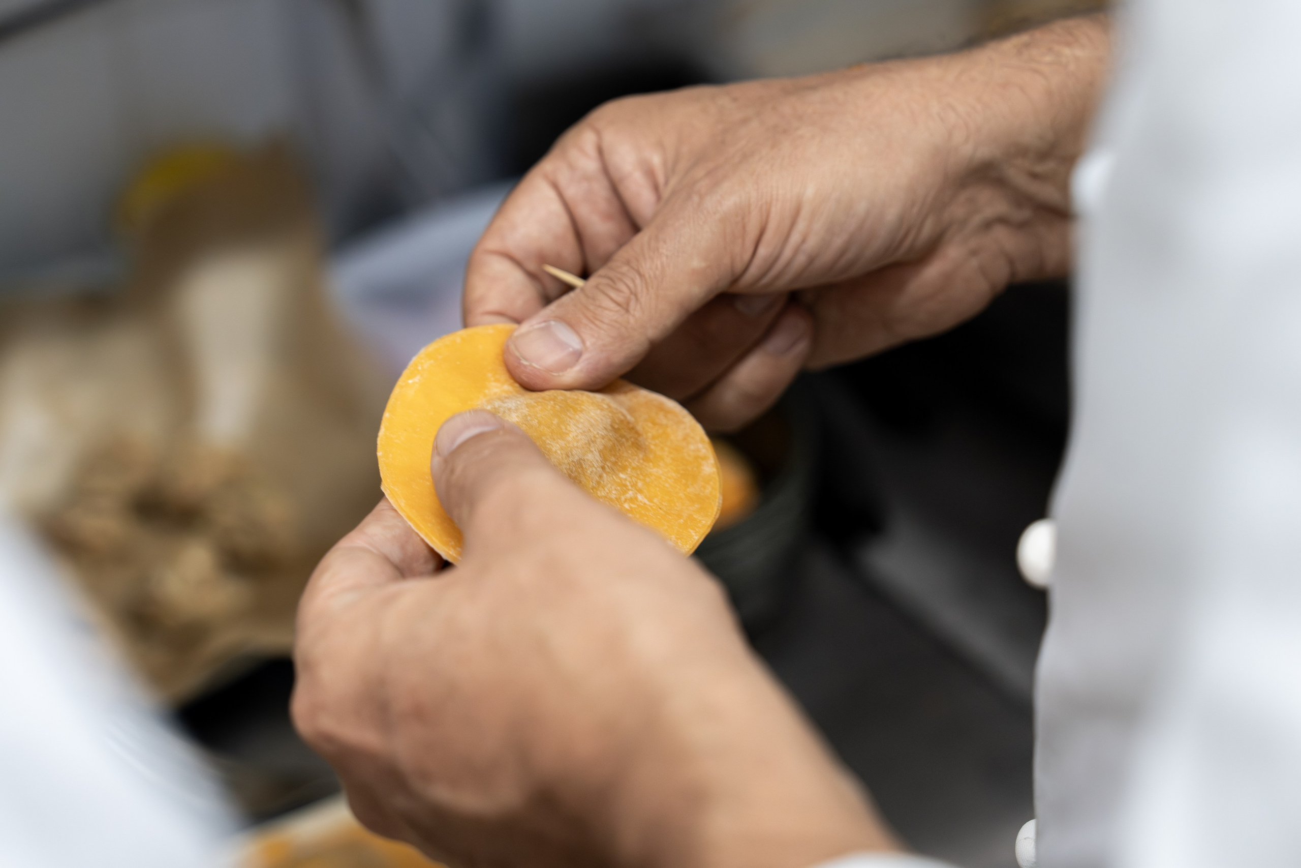 Гастрономический ужин «Лесная Италия» с Мирко Дзаго в ресторане RiverSide. Репортажный фотограф в Красной Поляне и Сочи Павлюченко Екатерина