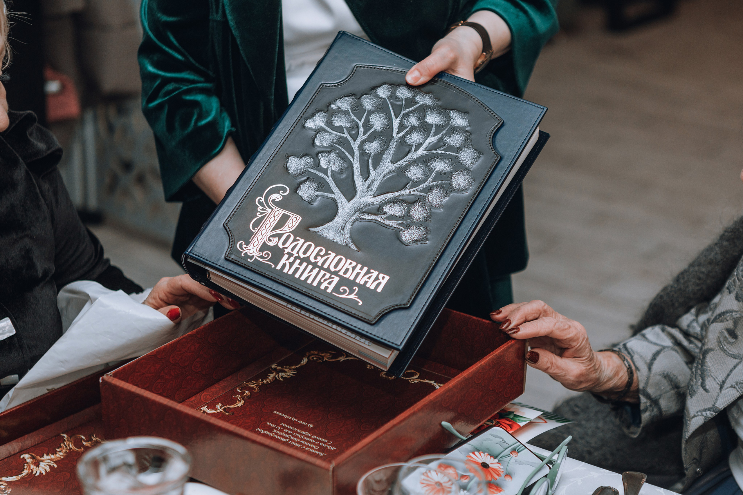 90-летний юбилей Сары Вагаповны. Фотограф в Санкт — Петербурге Анна Конофало