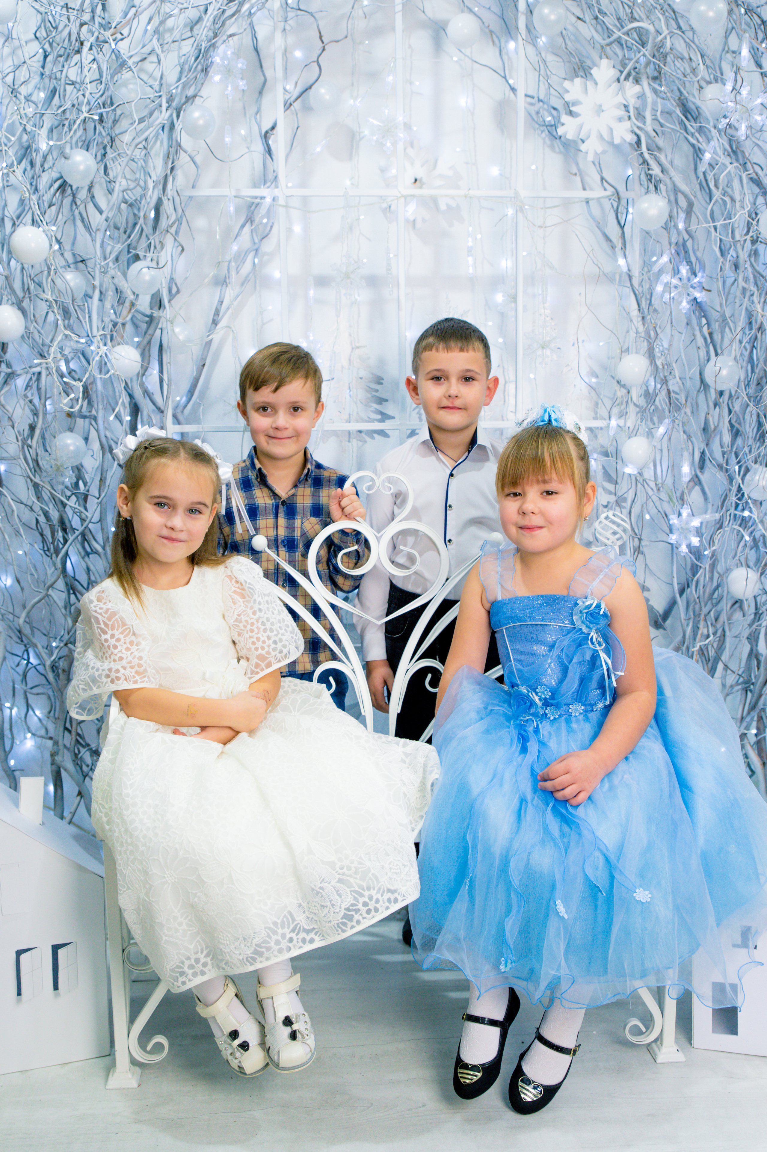 Групповые фотографии. ProAlbom — Выпускные альбомы в Кореновске и Краснодарском крае